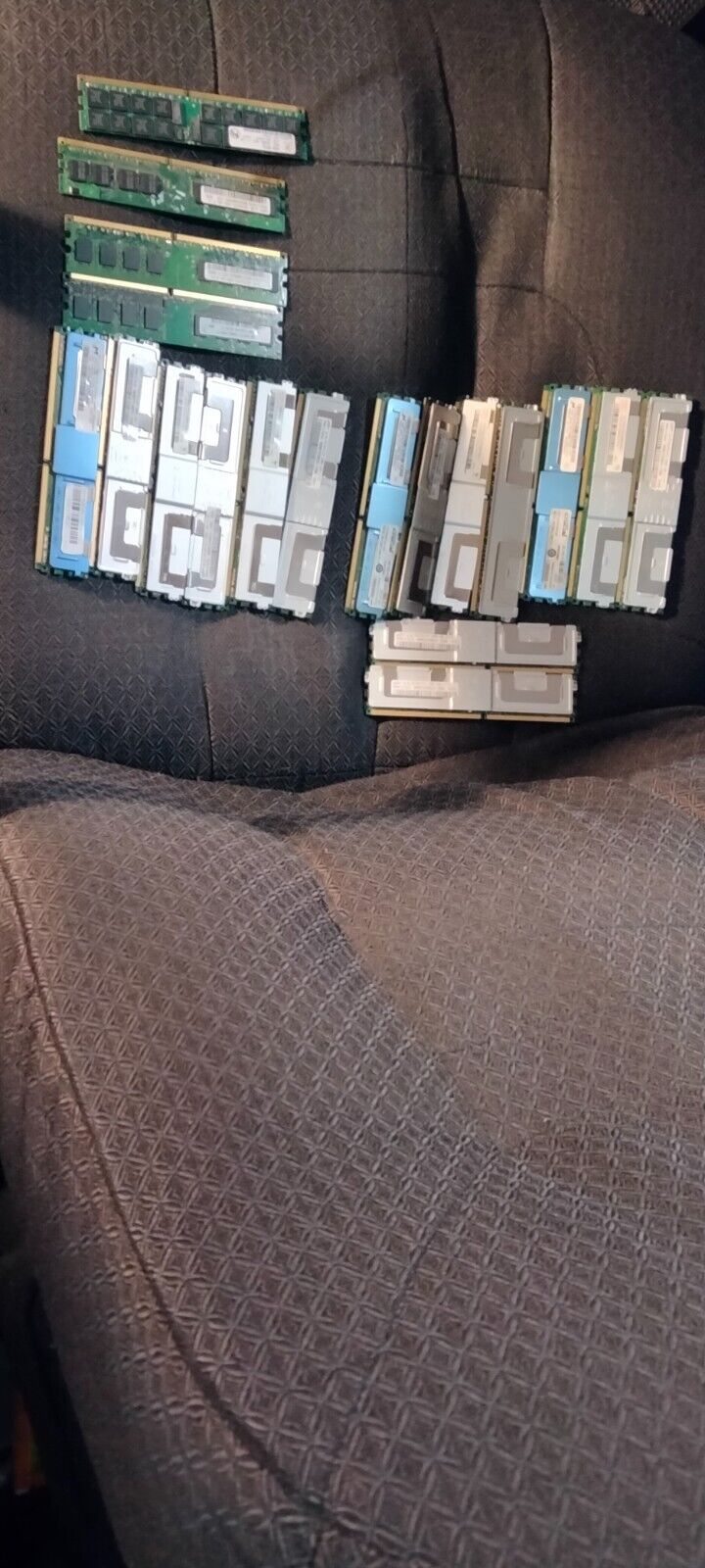 Lot of DDR2 Ram desktop