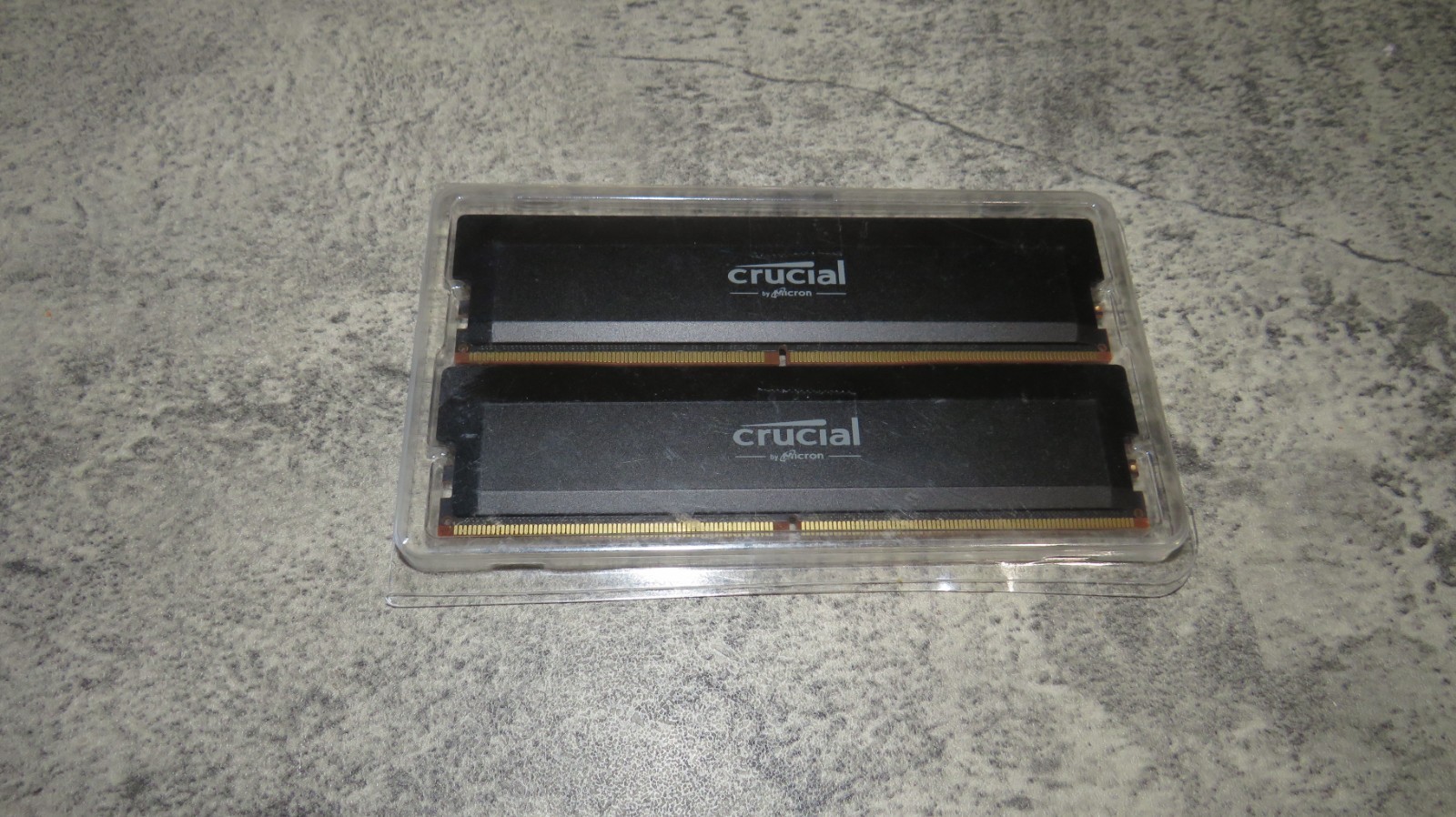 Crucial Pro 32GB (2x16GB) RAM DDR5 6000MHz CP16G60C36U5B.M8D3 Crucial Pro 32GB (2x16GB) RAM DDR5 6000MHz CP16G60C36U5B.M8D3