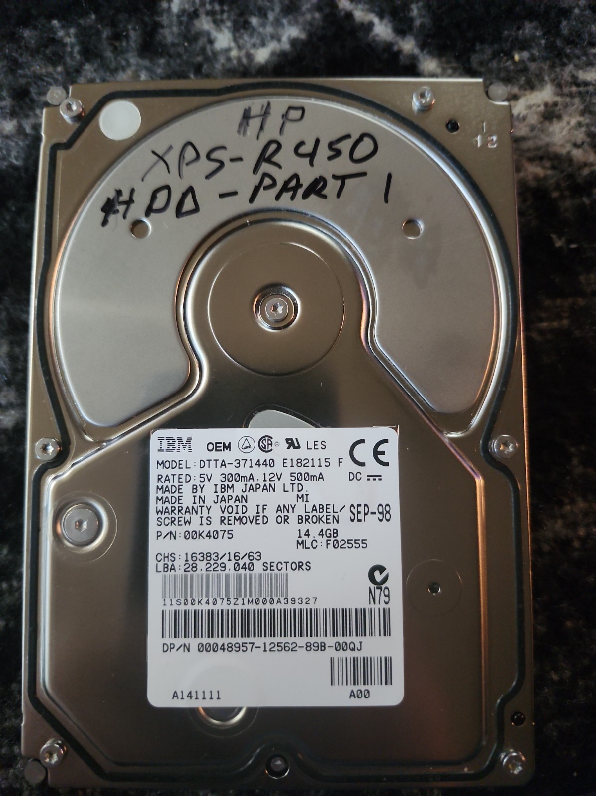 IBM OEM Model DTTA-371440 14.4 GB 12V 500 A IBM OEM Model DTTA-371440 14.4 GB 12V 500 A
