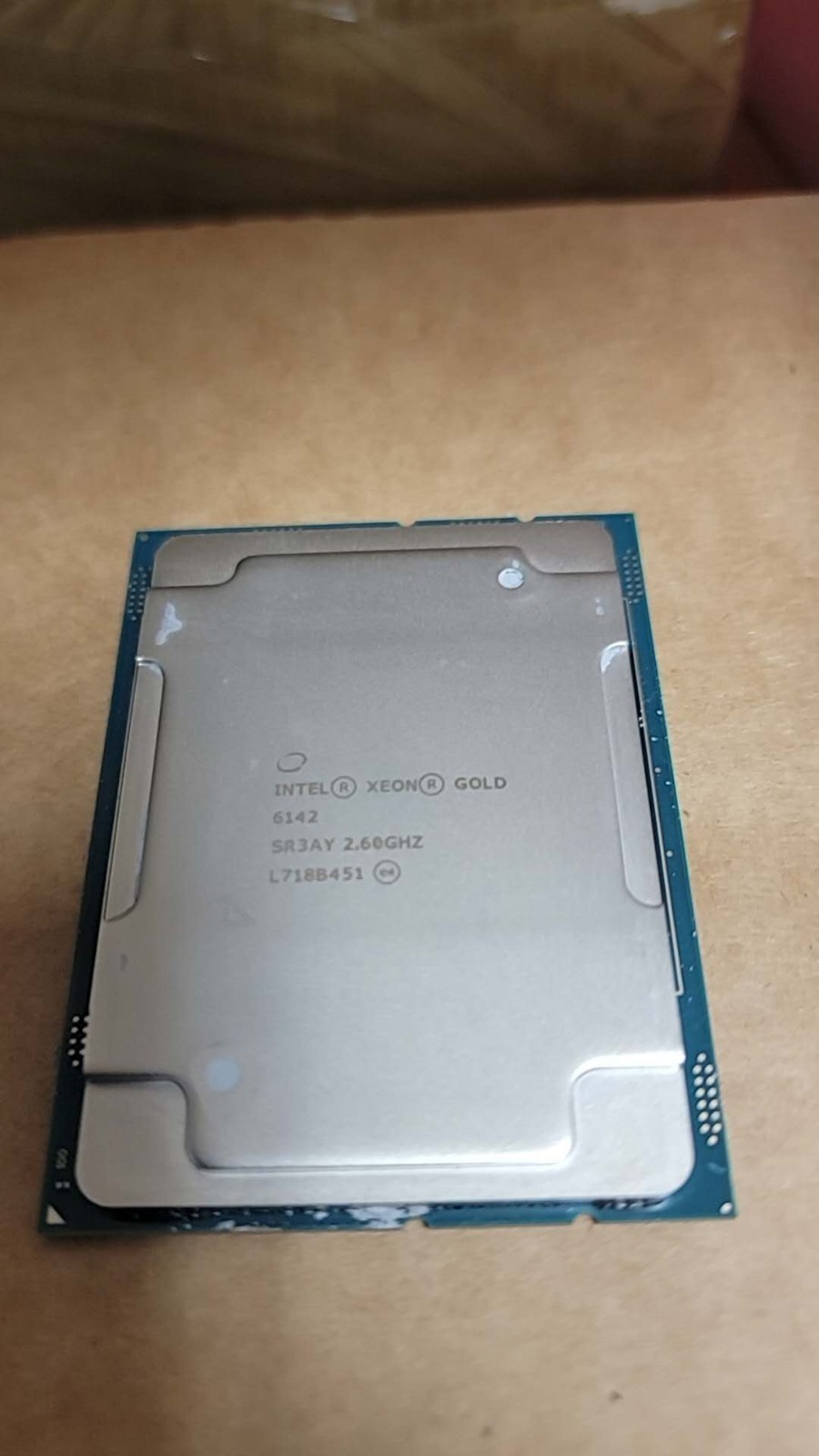 Matches pair (2pcs) Intel Xeon Gold 6142 2.6Ghz 16-Core LGA3647 CPU SR3AY Matches pair (2pcs) Intel Xeon Gold 6142 2.6Ghz 16-Core LGA3647 CPU SR3AY
