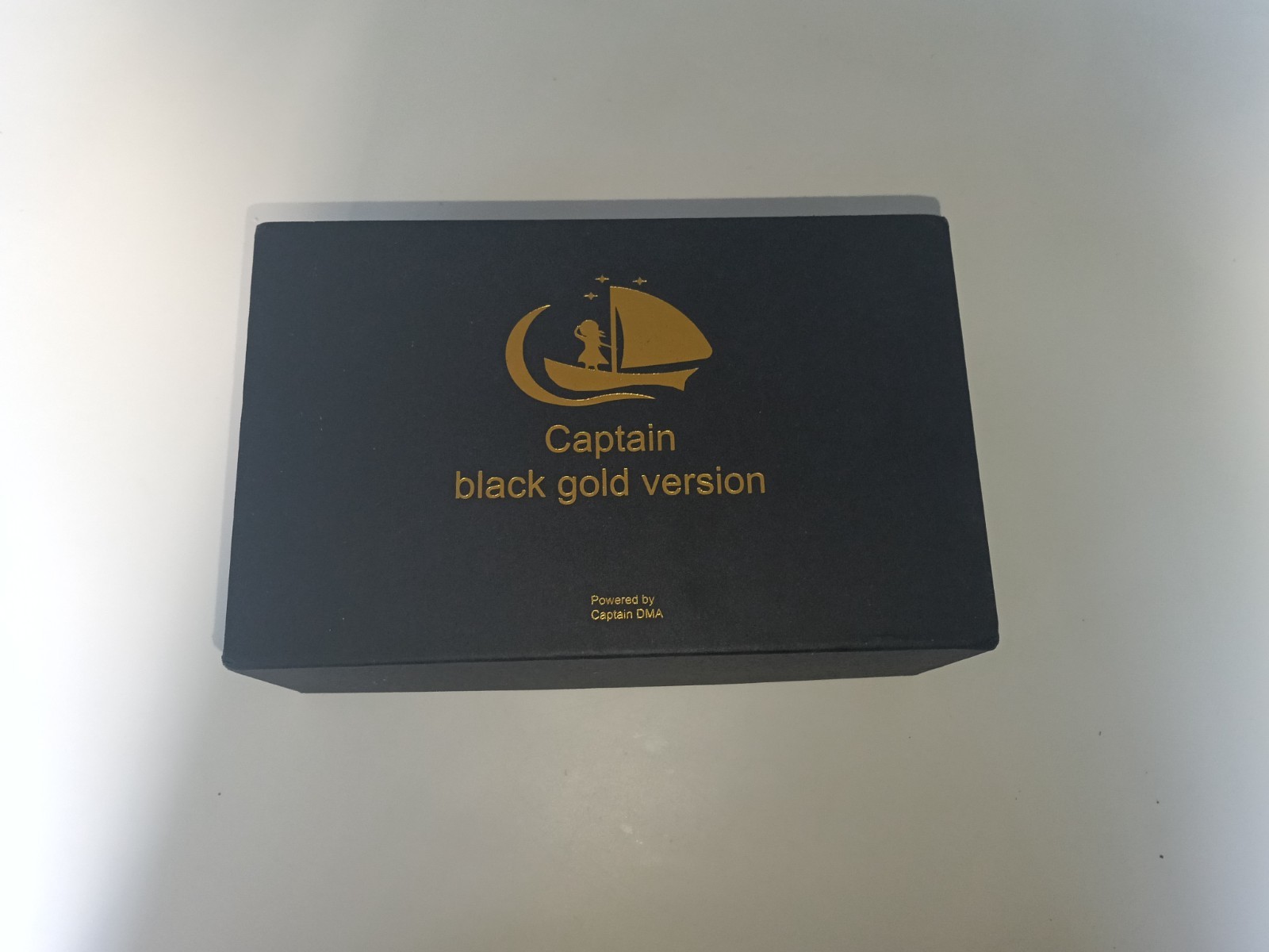 Captain DMA 75T Black Gold Version Captain DMA 75T Black Gold Version
