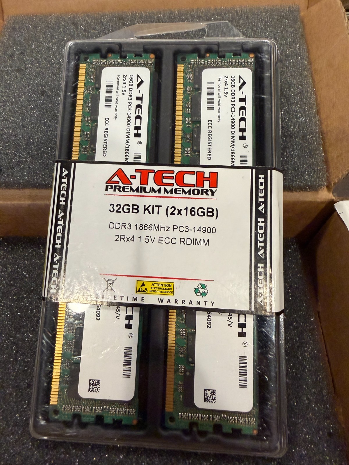 A-tech 32GB Kit (2x16GB) DDR3 1866mhz A-tech 32GB Kit (2x16GB) DDR3 1866mhz