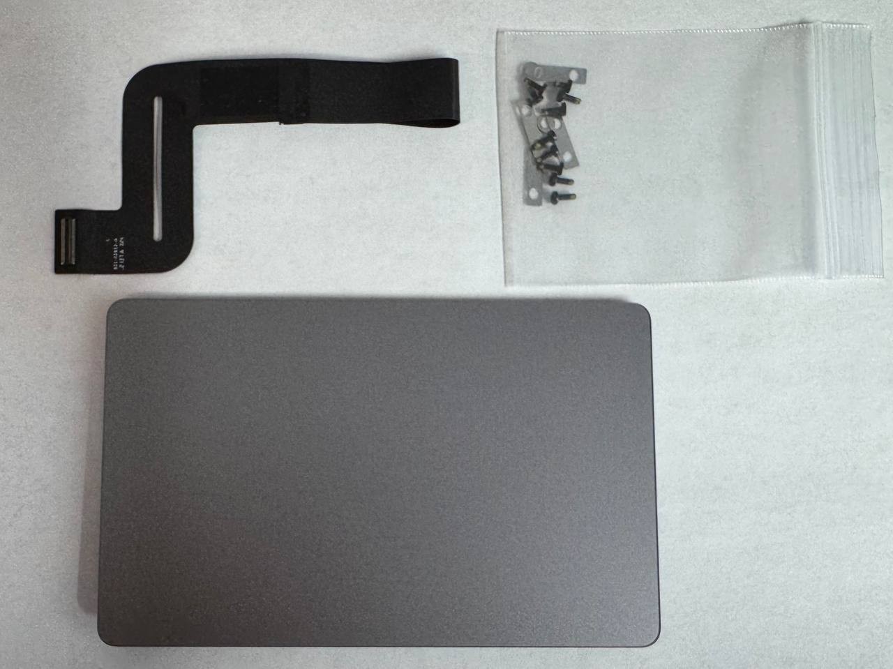 GENUINE APPLE MACBOOK PRO 13 GENUINE APPLE MACBOOK PRO 13