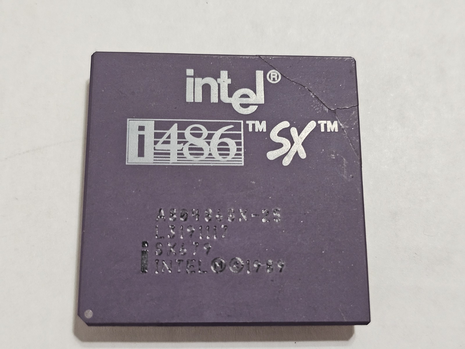 Vintage Intel i486 SX 25MHz CPU Processor A80486SX-25 SX679 - Damaged Parts Only