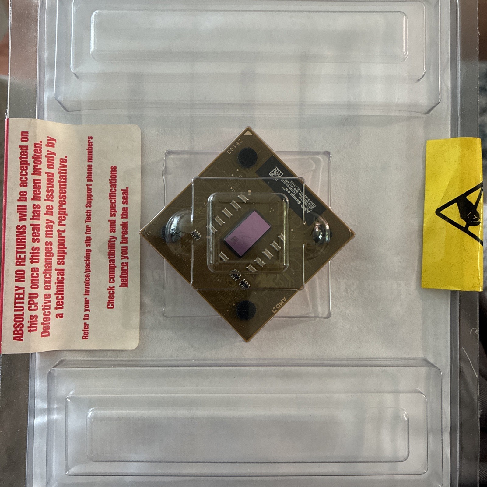 Vintage AMD Sempron 3300+ SDA3300DKV4E Socket A 2.2GHz 512KB CPU NOS - SEALED Vintage AMD Sempron 3300+ SDA3300DKV4E Socket A 2.2GHz 512KB CPU NOS - SEALED