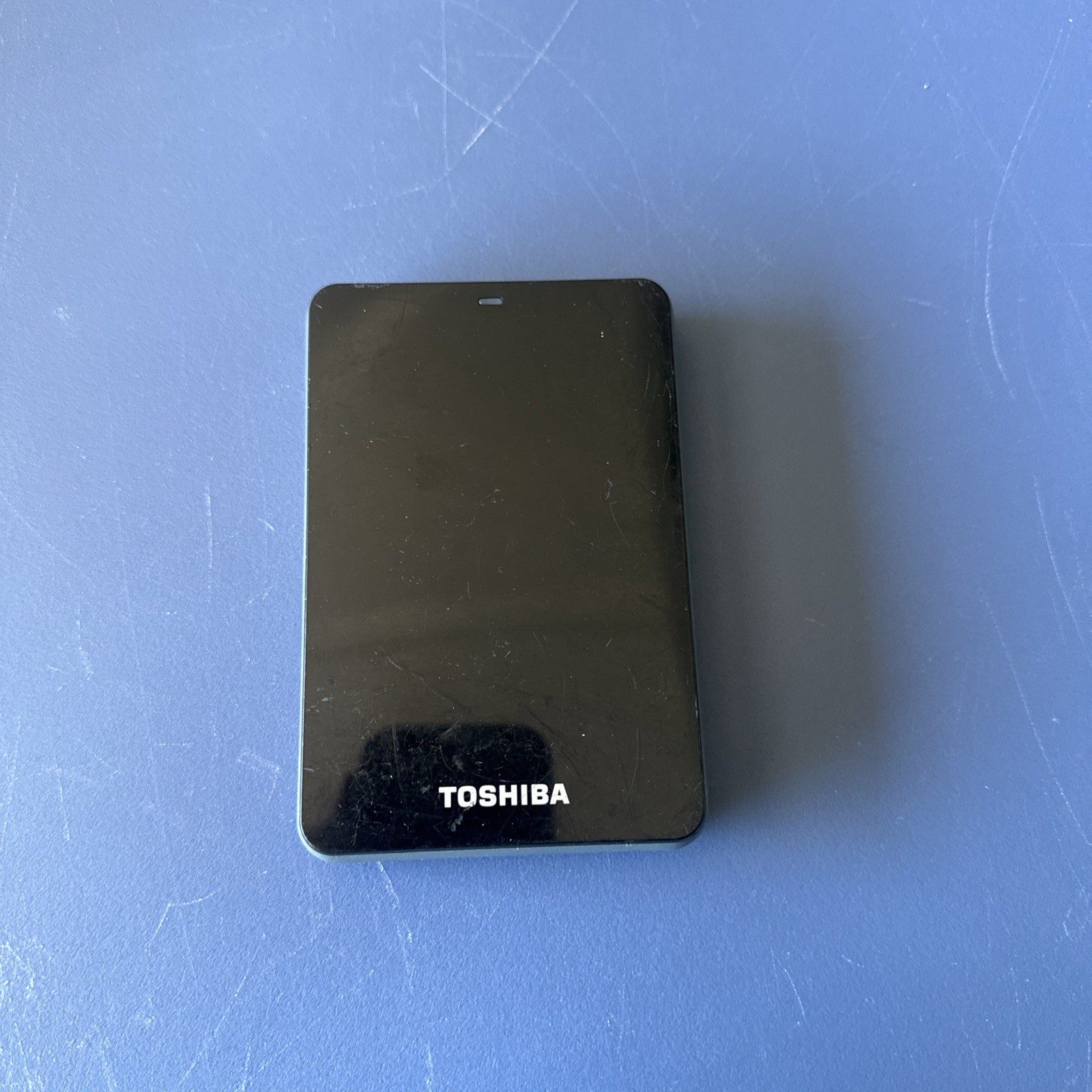 TOSHIBA V63600-A 500GB EXTERNAL HARD DRIVE (I-14322) TOSHIBA V63600-A 500GB EXTERNAL HARD DRIVE (I-14322)
