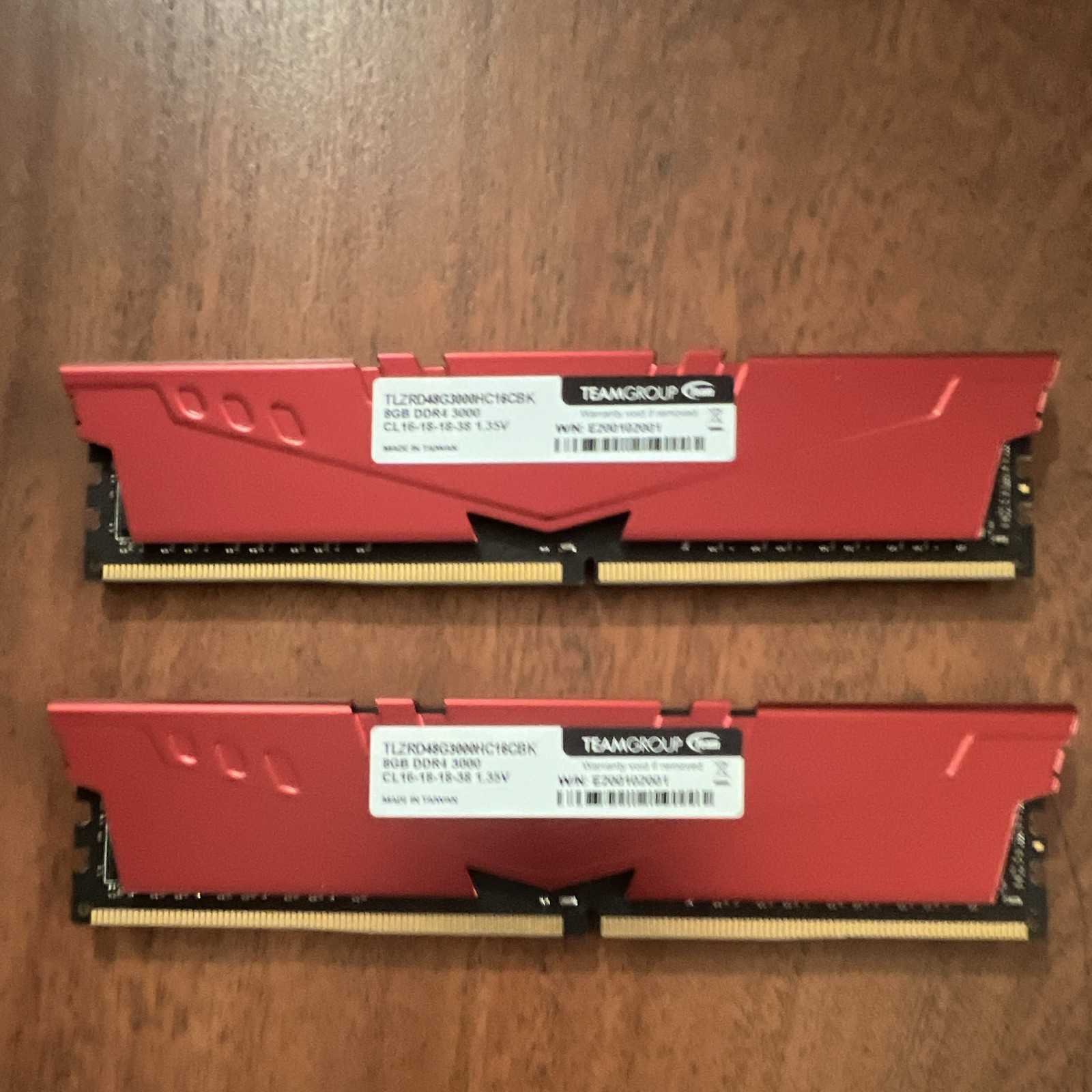 TEAMGROUP T-Force Vulcan Z 16GB (2x8GB) DDR4-3000 UDIMM 288p TLZRD48G3000HC16CBK