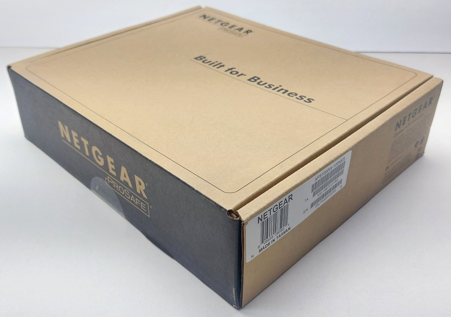 Netgear ProSAFE Auxiliary Power Supply APS1000W-100NES 606449085921 Netgear ProSAFE Auxiliary Power Supply APS1000W-100NES 606449085921