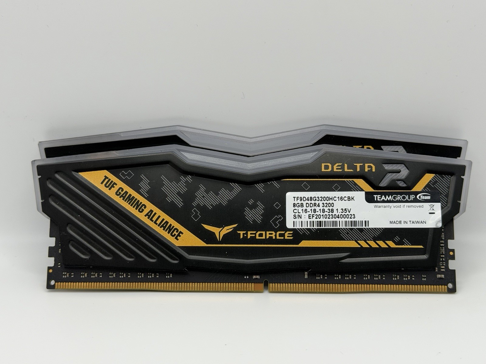 TeamGroup T-Force Delta RGB 16GB (2x8GB) RAM DDR4 3200MHz TF9D48G3200HC16CBK TeamGroup T-Force Delta RGB 16GB (2x8GB) RAM DDR4 3200MHz TF9D48G3200HC16CBK