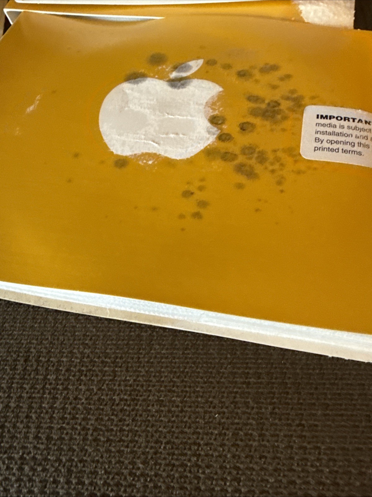 Vintage Apple iMac G3 install/restore CD v1.0 (Mac OS 8.5) G3 iMac Media Packet Vintage Apple iMac G3 install/restore CD v1.0 (Mac OS 8.5) G3 iMac Media Packet