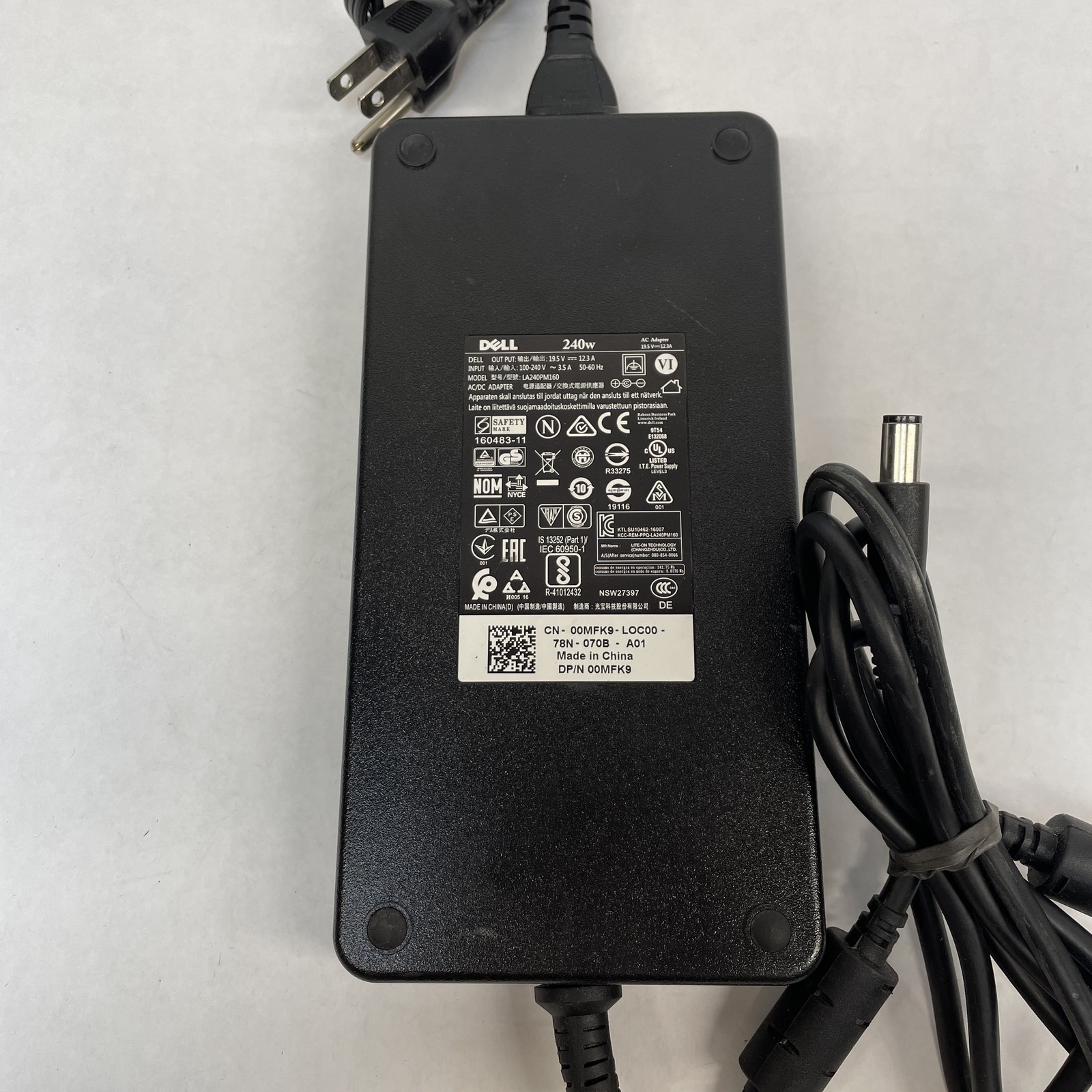 Dell OEM 240W 7.4mm 19.5V 12.3A Big Barrel AC Adapter Mixed Model B Grade Dell OEM 240W 7.4mm 19.5V 12.3A Big Barrel AC Adapter Mixed Model B Grade
