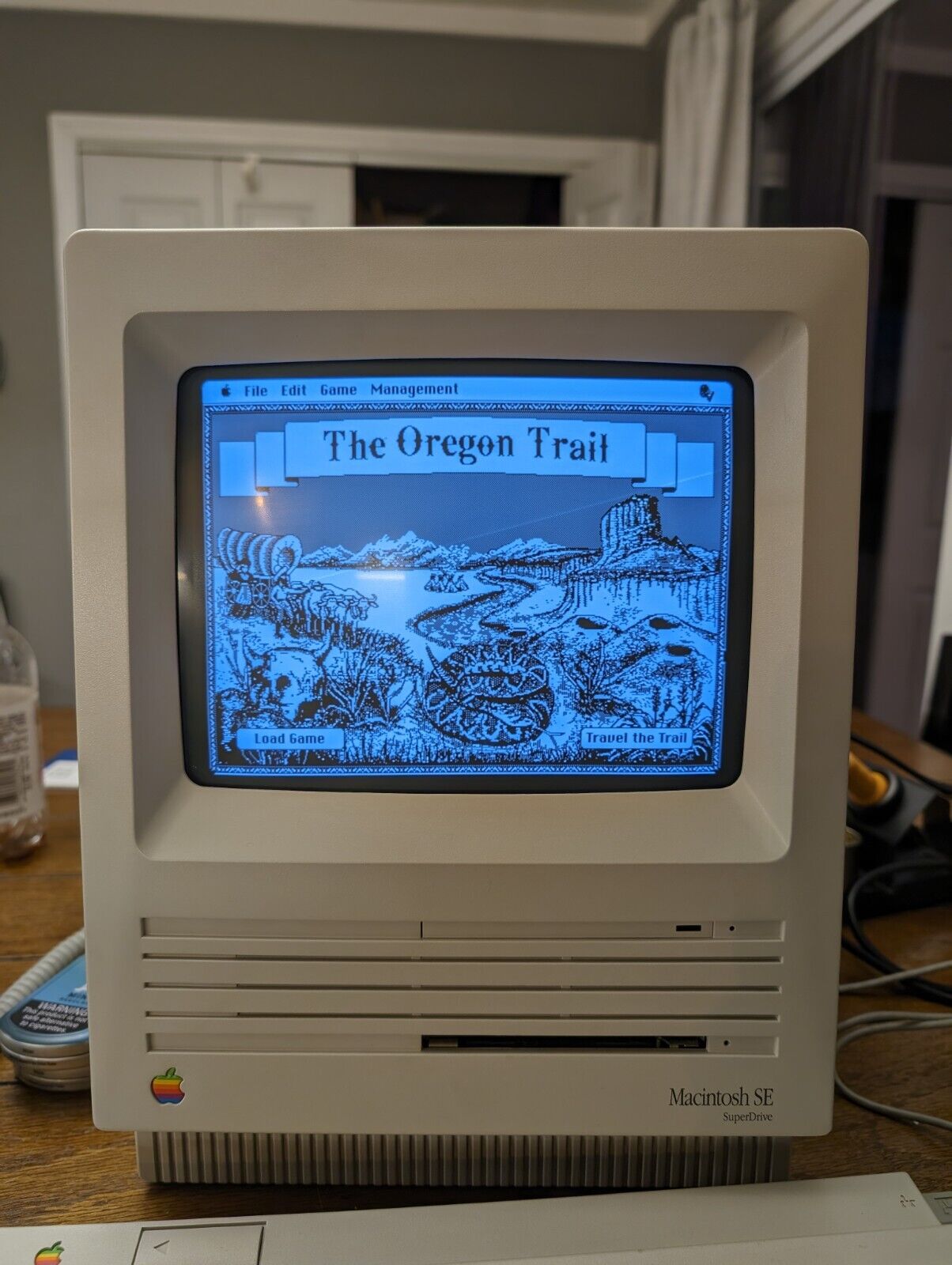 Apple Macintosh SE Completely Recapped 4MB RAM 1.44mb FDD BlueSCSI Retrobright