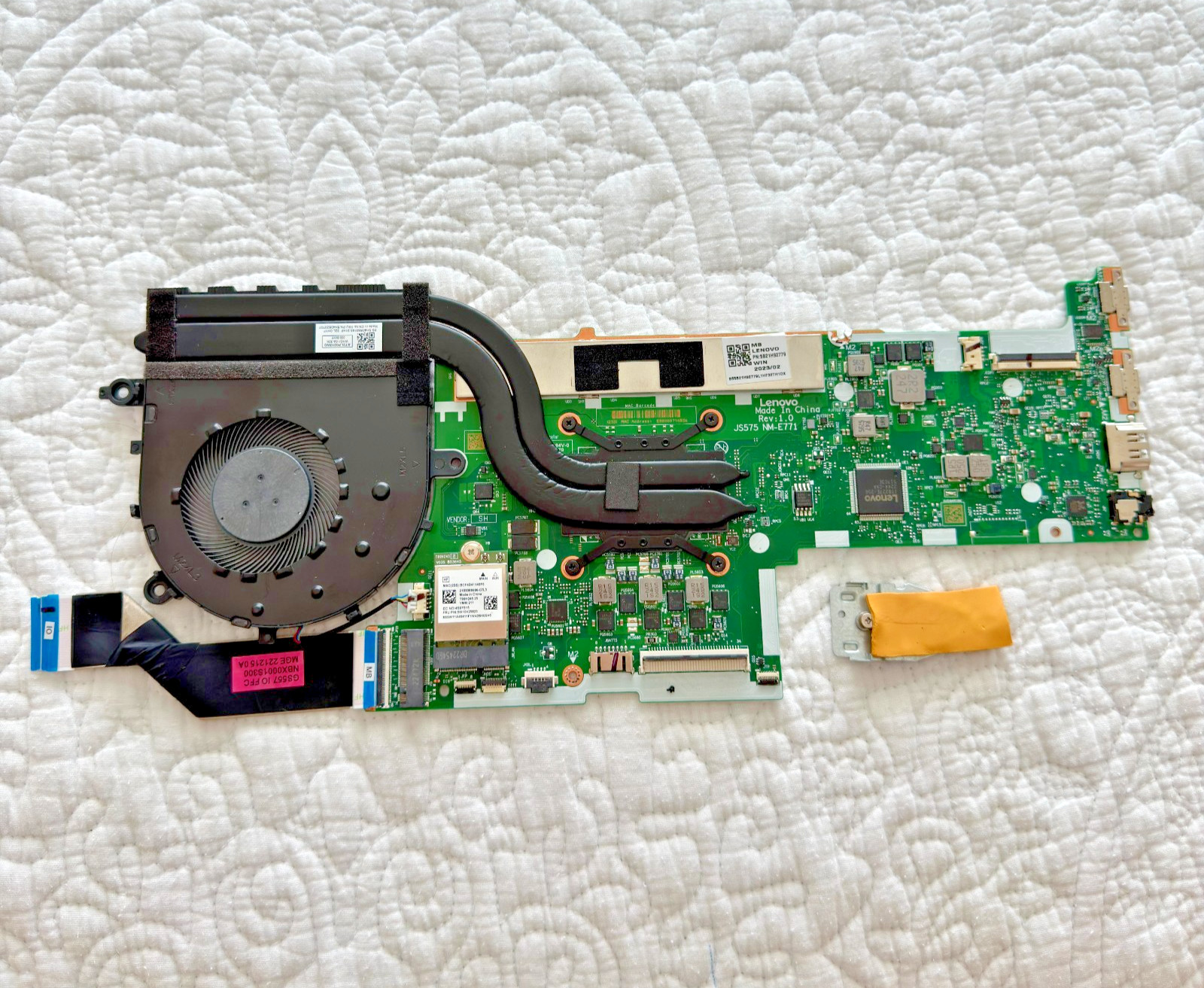 Lenovo IdeaPad 5 B21H92779 Motherboard NM-E771, AMD RYZEN 7 ,16G Ram Works Great