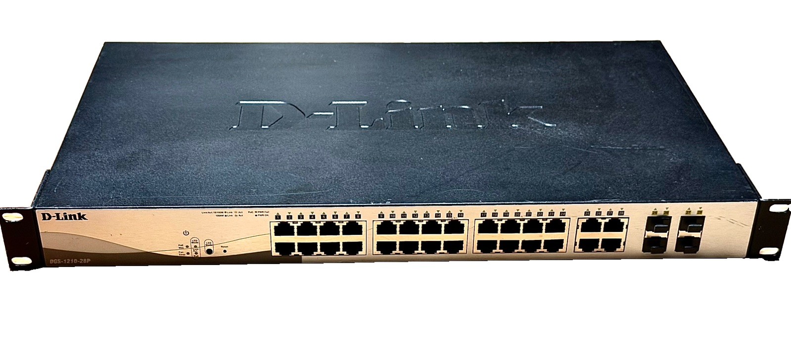 D-Link DGS-1210-28P 28-Port PoE Gigabit Web Smart Switch With Cord D-Link DGS-1210-28P 28-Port PoE Gigabit Web Smart Switch With Cord