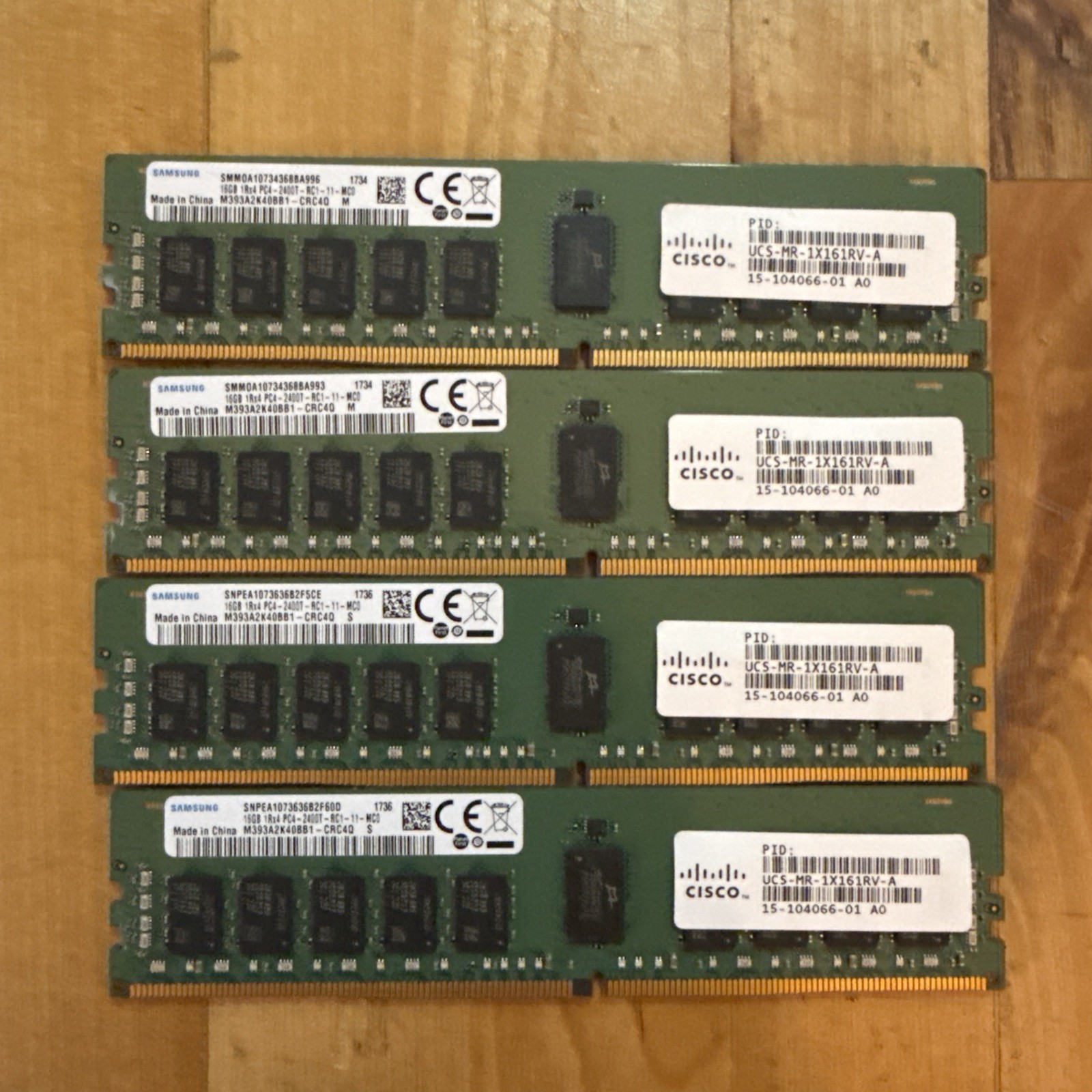 Samsung 64GB (4x16GB) DDR4-2400 PC4-2400T Pin DIMM M393A2K40BB1 crc4q