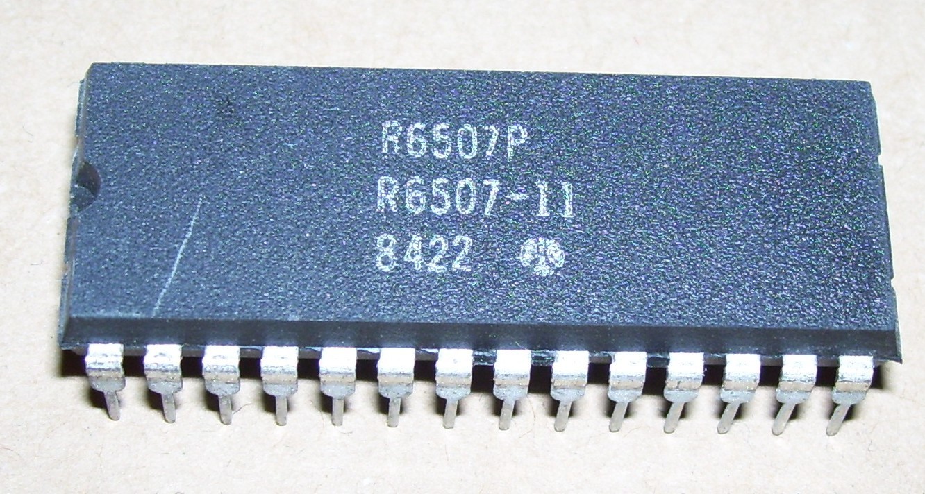 Genuine Atari Games Console R6507P VCS 2600 CPU 28 Pin Dip IC Chip TESTED OK Genuine Atari Games Console R6507P VCS 2600 CPU 28 Pin Dip IC Chip TESTED OK