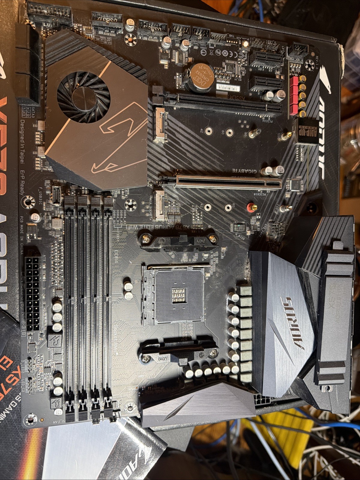 GIGABYTE X570S AORUS MASTER AM4 ATX AMD Motherboard