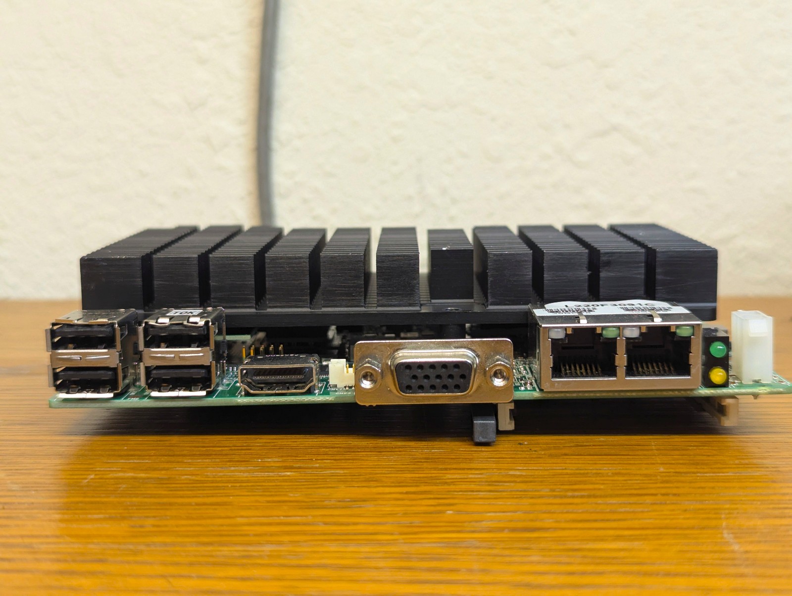 Advantech MIO-5270 AMD G- Series 3.5