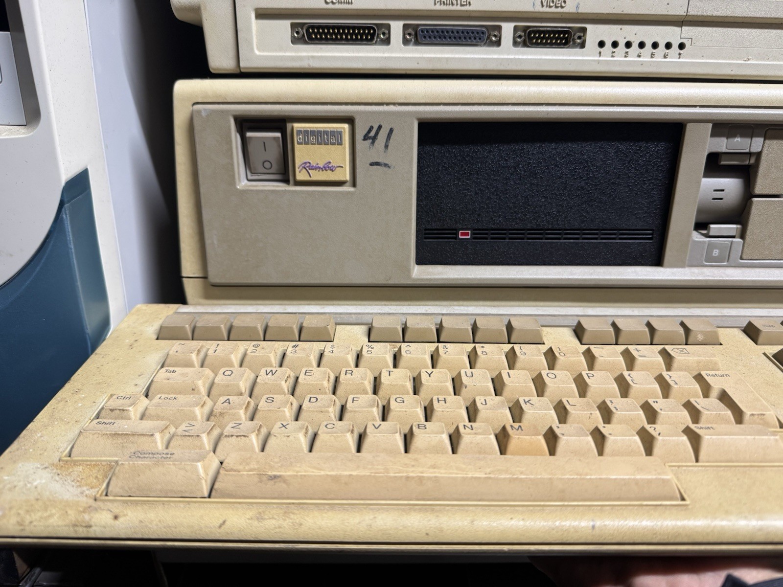 DEC Digital Rainbow Pc-100 Pc 100-B Vintage Desktop Computer Untested