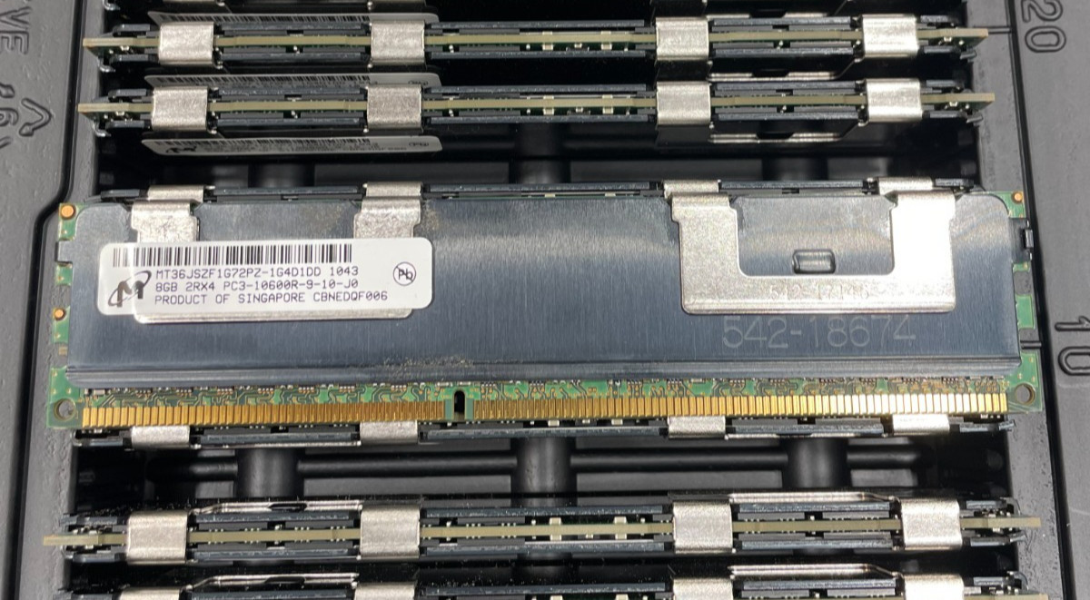 (LOT OF 48) Micron MT36JSZF1G72PZ 8GB 2RX4 PC3-10600R Server ECC RAM #21 (LOT OF 48) Micron MT36JSZF1G72PZ 8GB 2RX4 PC3-10600R Server ECC RAM #21