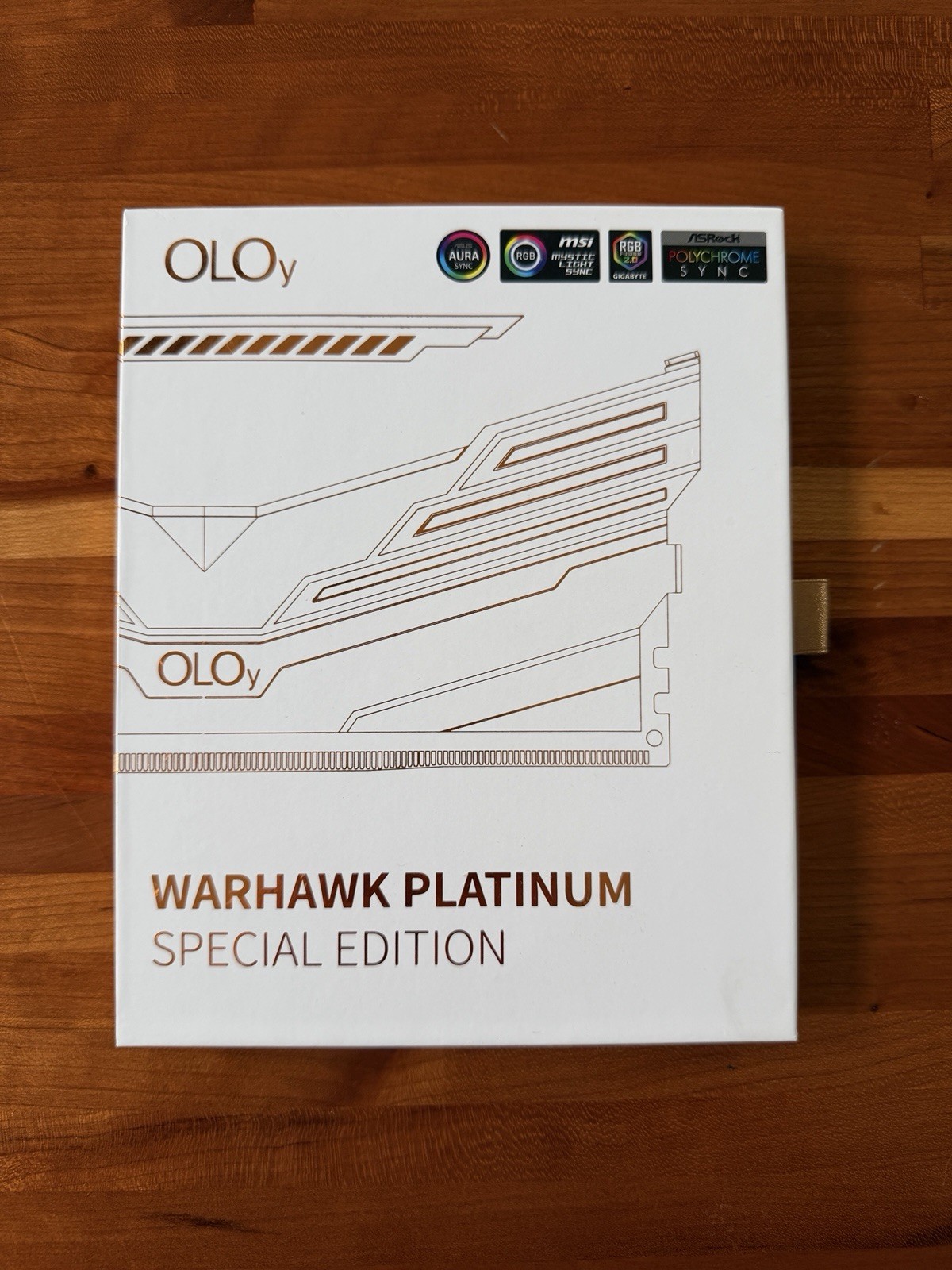 OLOy DDR4 RAM 16GB (2x8GB) Warhawk Platinum Special Edition Aura Sync RGB 3600 OLOy DDR4 RAM 16GB (2x8GB) Warhawk Platinum Special Edition Aura Sync RGB 3600
