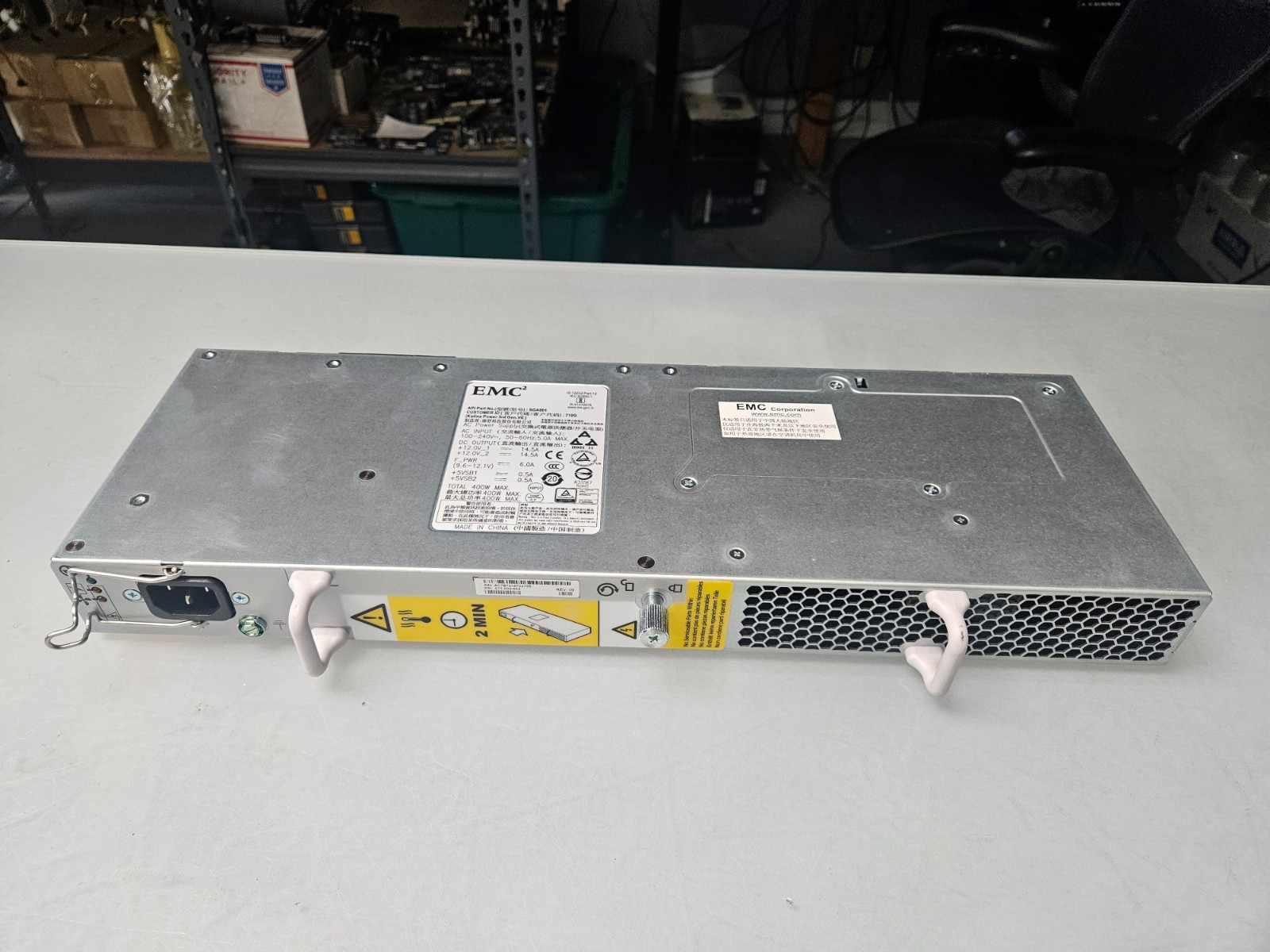 EMC 071-000-553 KTN-STL4 400W Power Supply SGA001 EMC 071-000-553 KTN-STL4 400W Power Supply SGA001