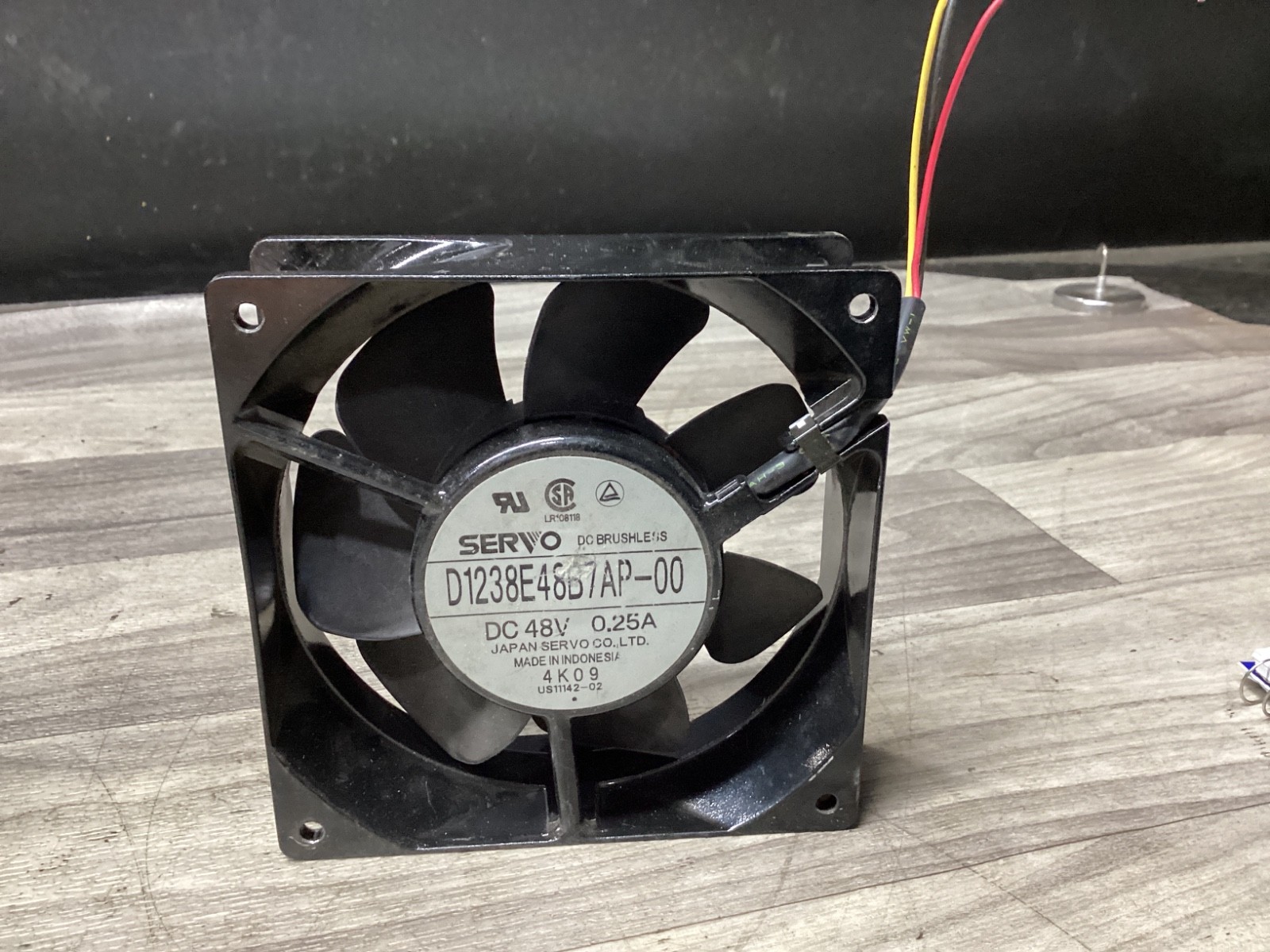 Japan Servo D1238E48B7AP-00 Server - Square Fan 3-wire, 48V 0.25A #110N145