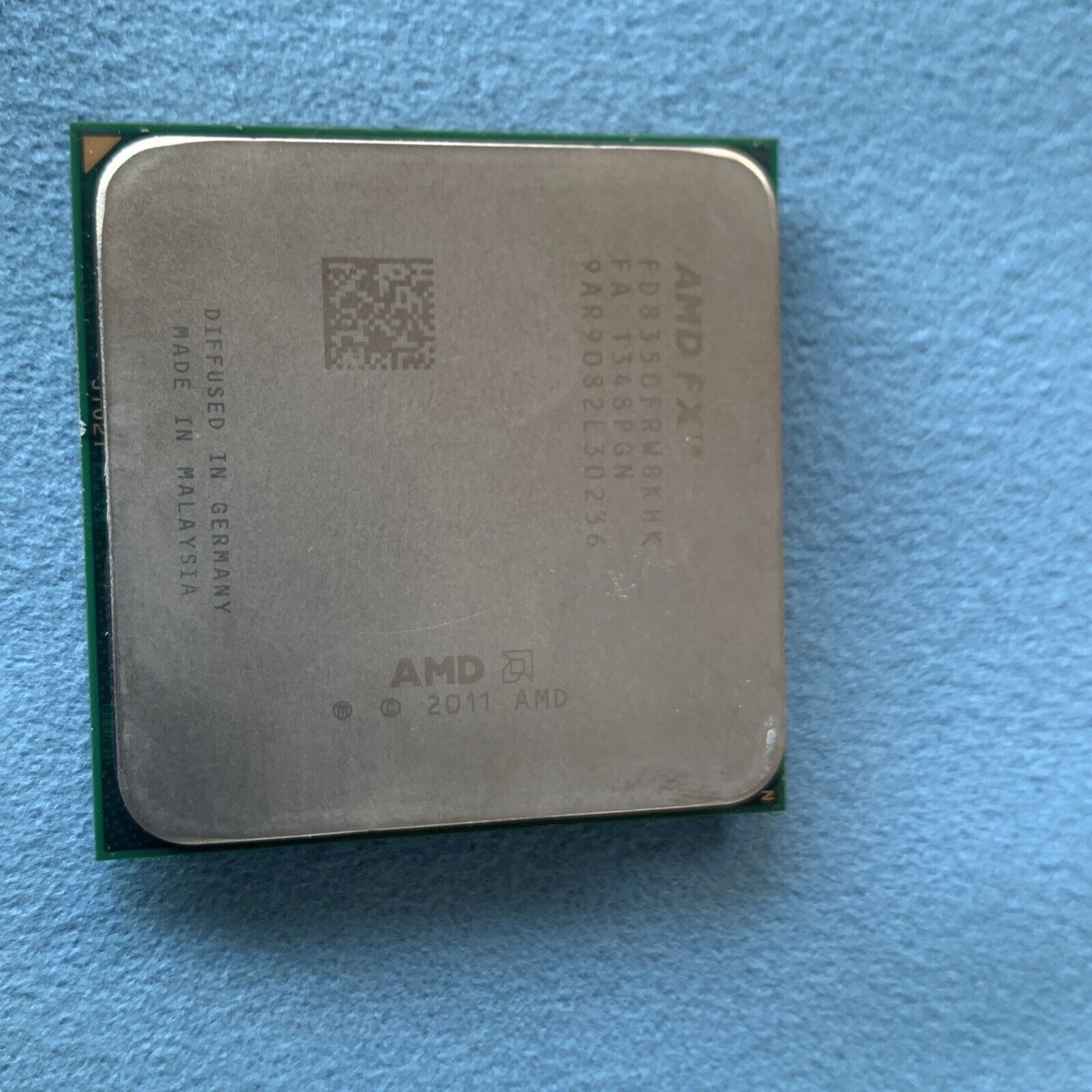 AMD Series FX-8350  AM3+ 8-Core Processor CPU Socket ( 942 - AM3+ )