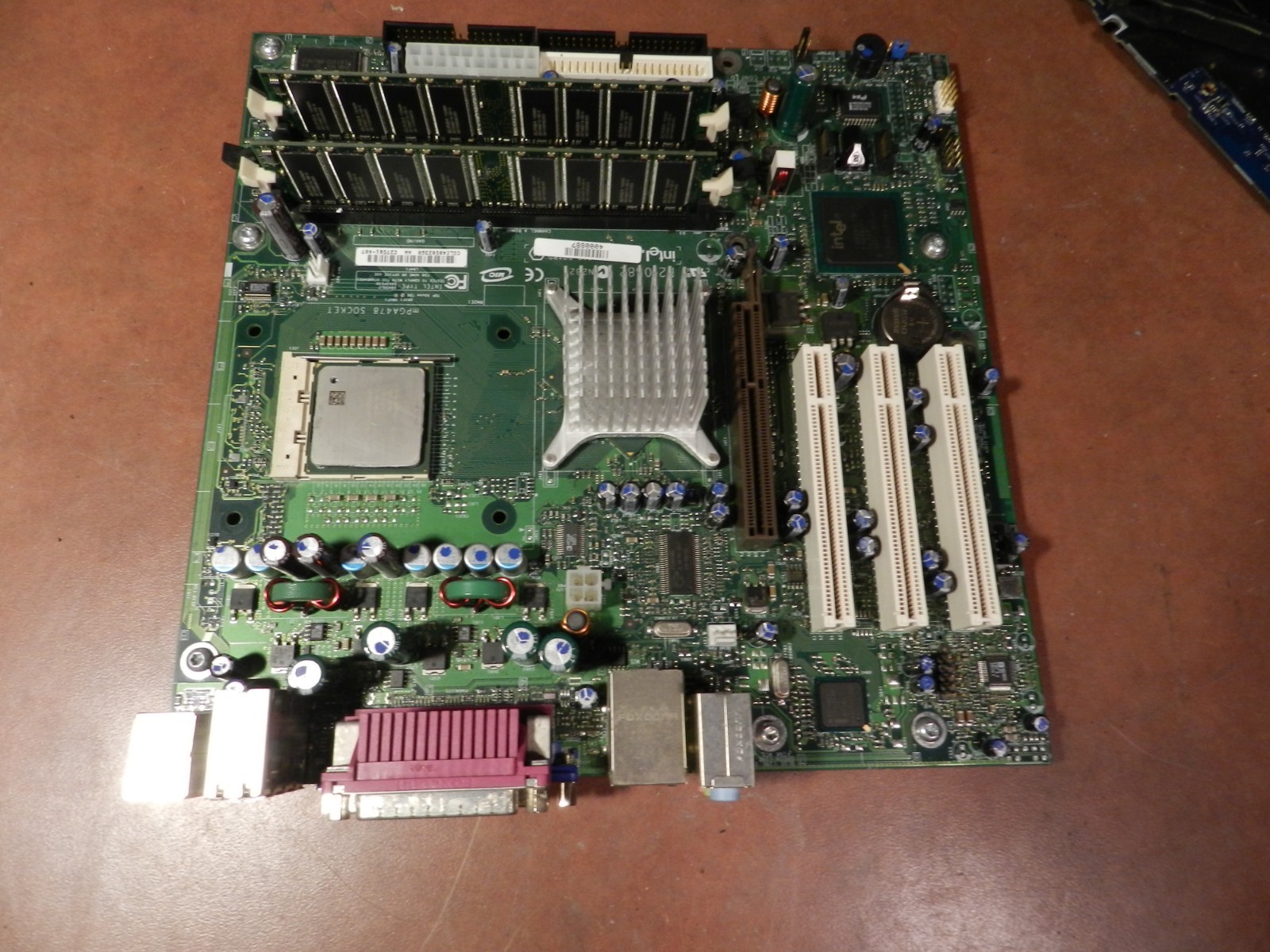 Gateway E4100 Intel D865glc / D865PESO / D865PCD Motherboard w/ P4 3GHz/ 2GB RAM