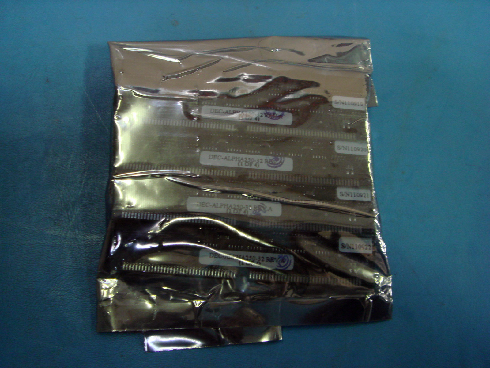 DEC Alpha250-32 New, Unused Megs 4 8megs Total 32 Megs DEC Alpha250-32 New, Unused Megs 4 8megs Total 32 Megs