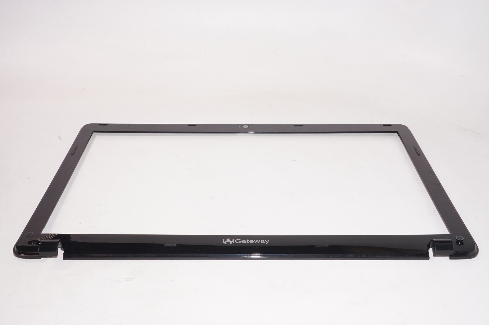 60.Y33N5.001 Gateway LCD Front Bezel