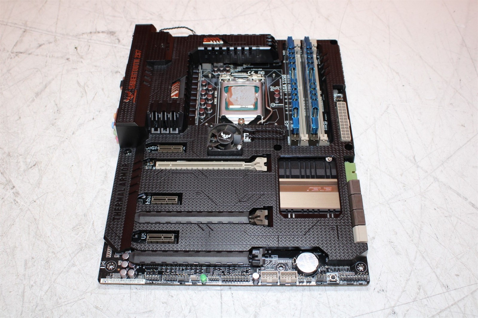 ASUS Sabertooth Z87 ATX Motherboard Intel Core i7-4770K 3.5GHz 16GB No Heatsink ASUS Sabertooth Z87 ATX Motherboard Intel Core i7-4770K 3.5GHz 16GB No Heatsink