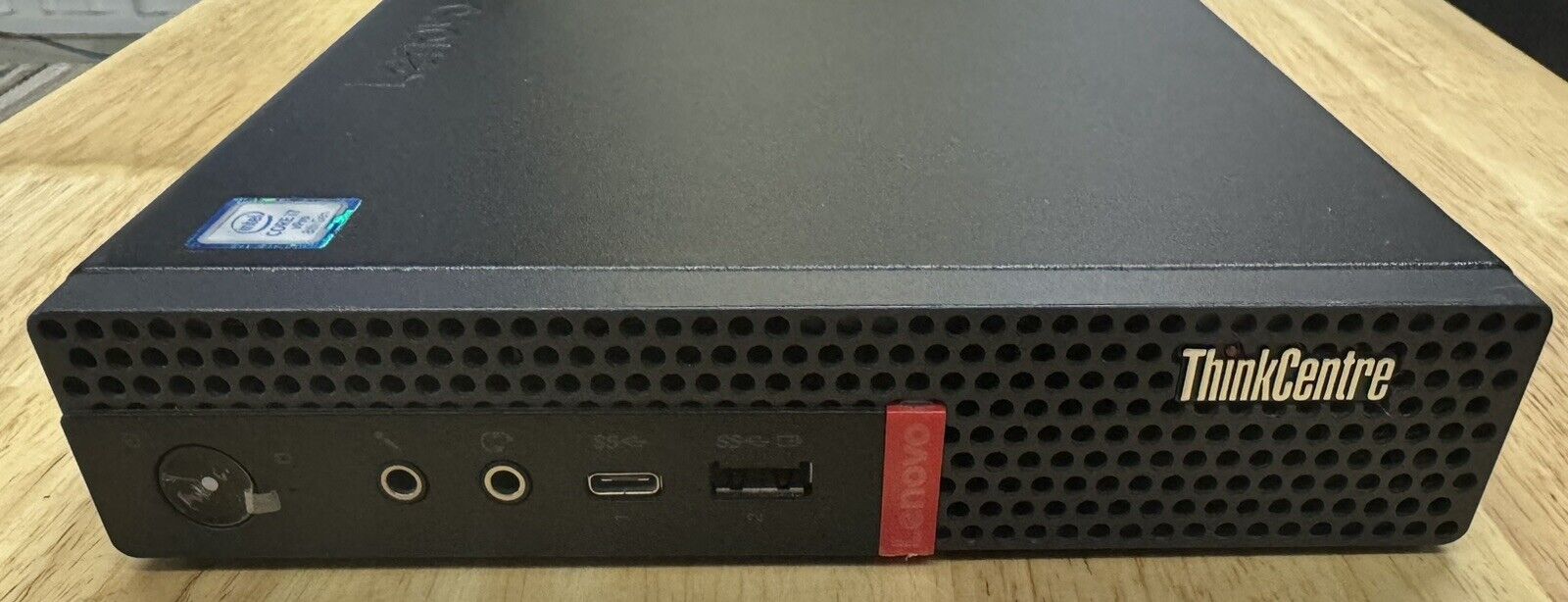 Lenovo ThinkCentre M920Q Tiny Core i7 8th Gen 4.0GHz 16GB 512GB Windows 11 WiFi.