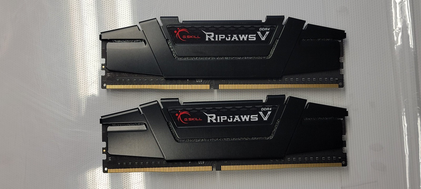 G.SKILL RIPJAWS V 16GB (2X8GB) DDR4 3200MHz F4-3200C16D-16GVKB MEMORY *QTY G.SKILL RIPJAWS V 16GB (2X8GB) DDR4 3200MHz F4-3200C16D-16GVKB MEMORY *QTY