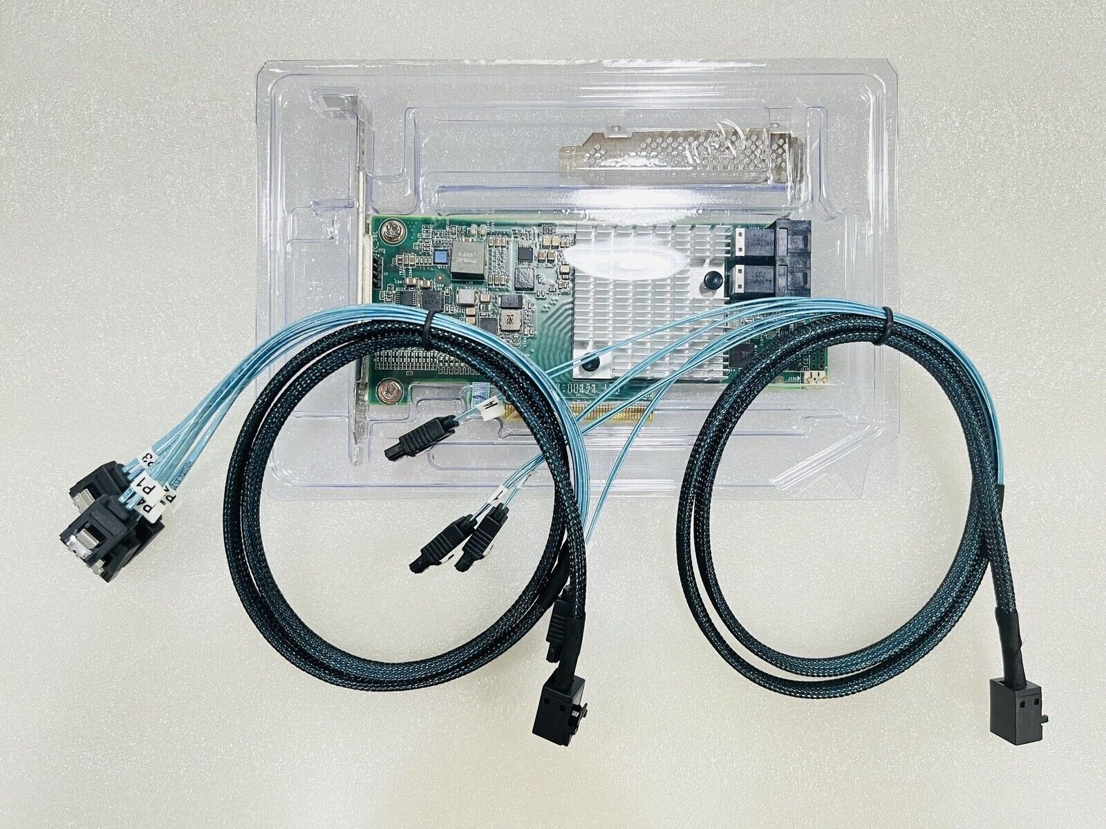 INSPUR 9300-8I 12Gbps HBA IT Mode ZFS FreeNAS unRAID+2*SFF-8643 SATA Cable INSPUR 9300-8I 12Gbps HBA IT Mode ZFS FreeNAS unRAID+2*SFF-8643 SATA Cable