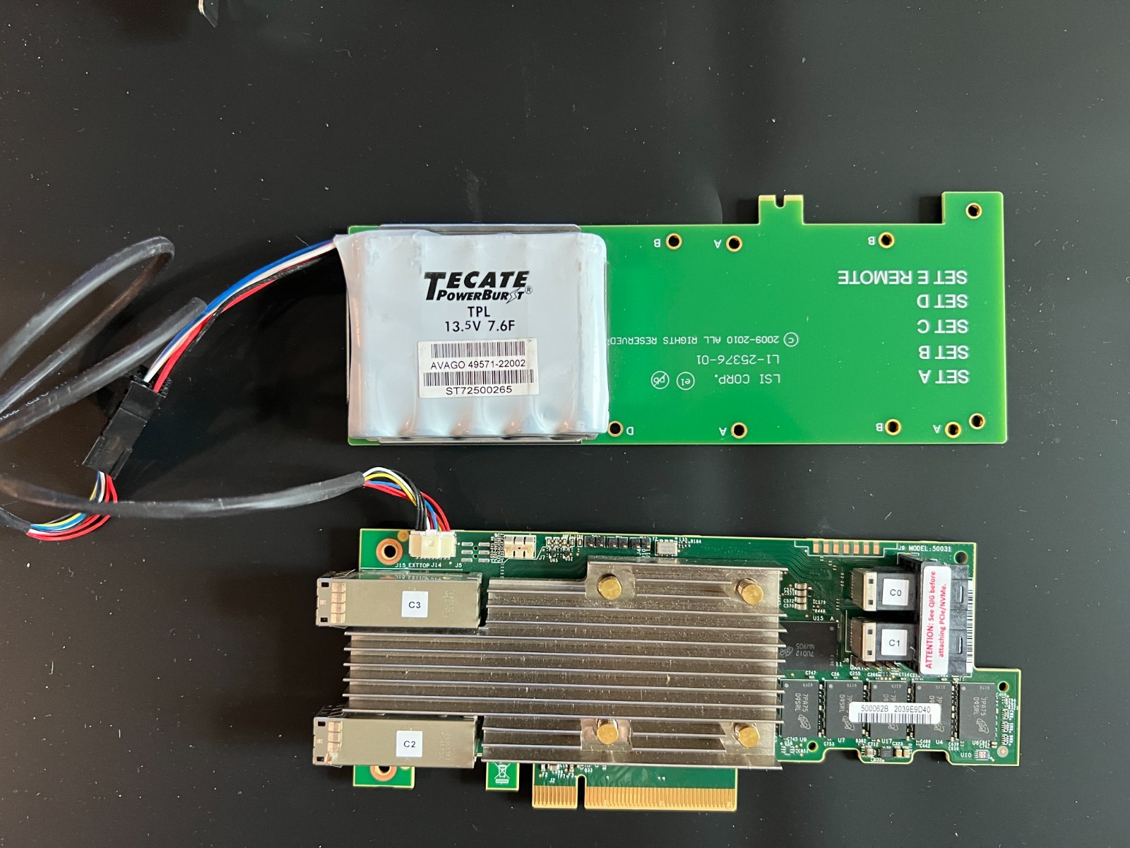 Broadcom LSI Avago RAID card MegaRAID SAS 9480-8i8e 05-50031-00 Broadcom LSI Avago RAID card MegaRAID SAS 9480-8i8e 05-50031-00