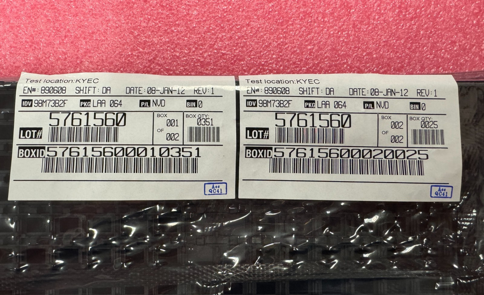 Vintage Spansion BGA IC Engining Test Sample 98M73B2F Very RARE in the market Vintage Spansion BGA IC Engining Test Sample 98M73B2F Very RARE in the market