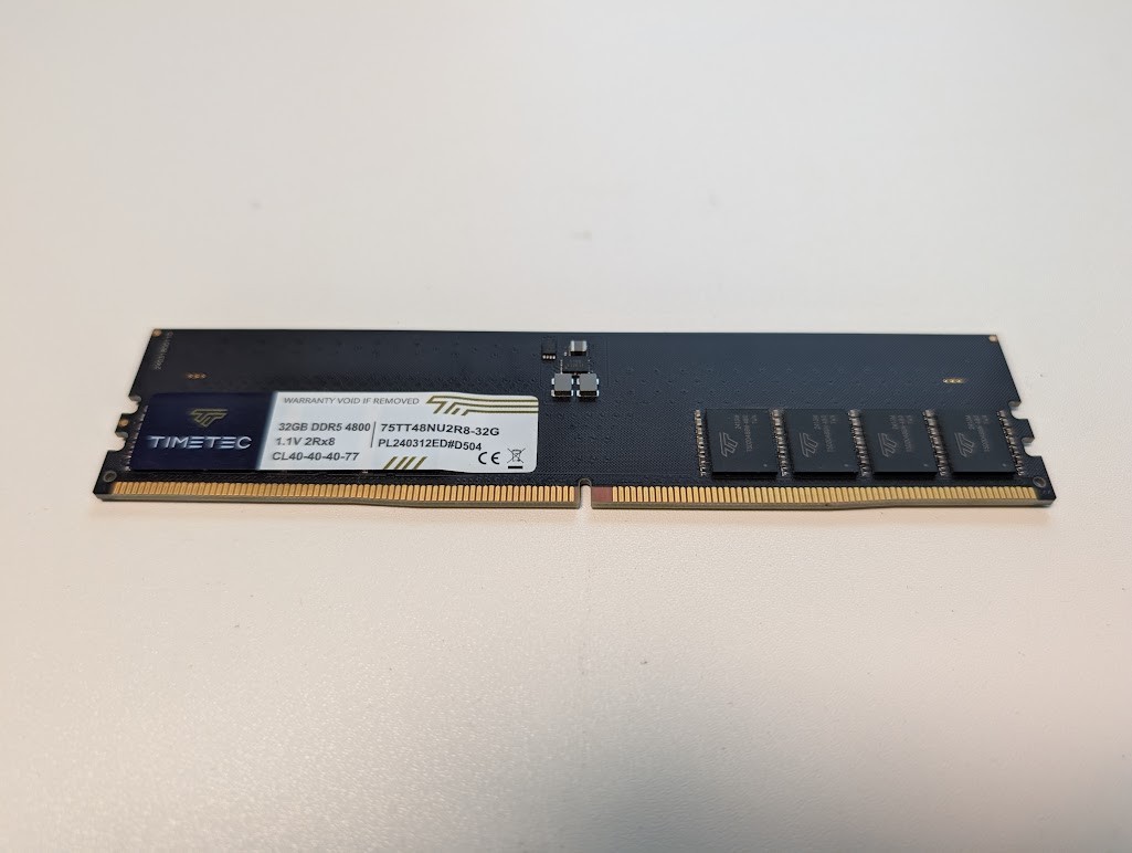 Timetec 32GB 1x32GB DDR5 4800 CL40 Non-ECC 1.1V UDIMM Desktop Memory Timetec 32GB 1x32GB DDR5 4800 CL40 Non-ECC 1.1V UDIMM Desktop Memory