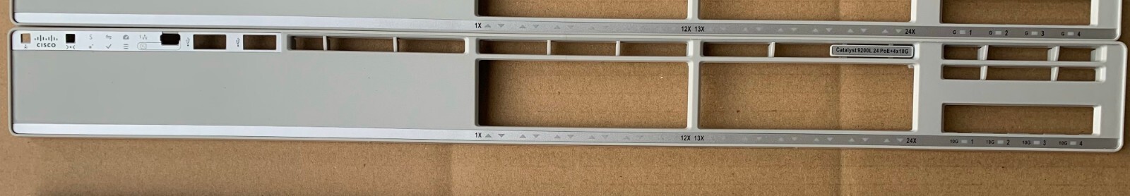 Cisco C9200L-24P-4X-A C9200L-24P-4X-E 24 POE 4X10G Faceplate for Replacement