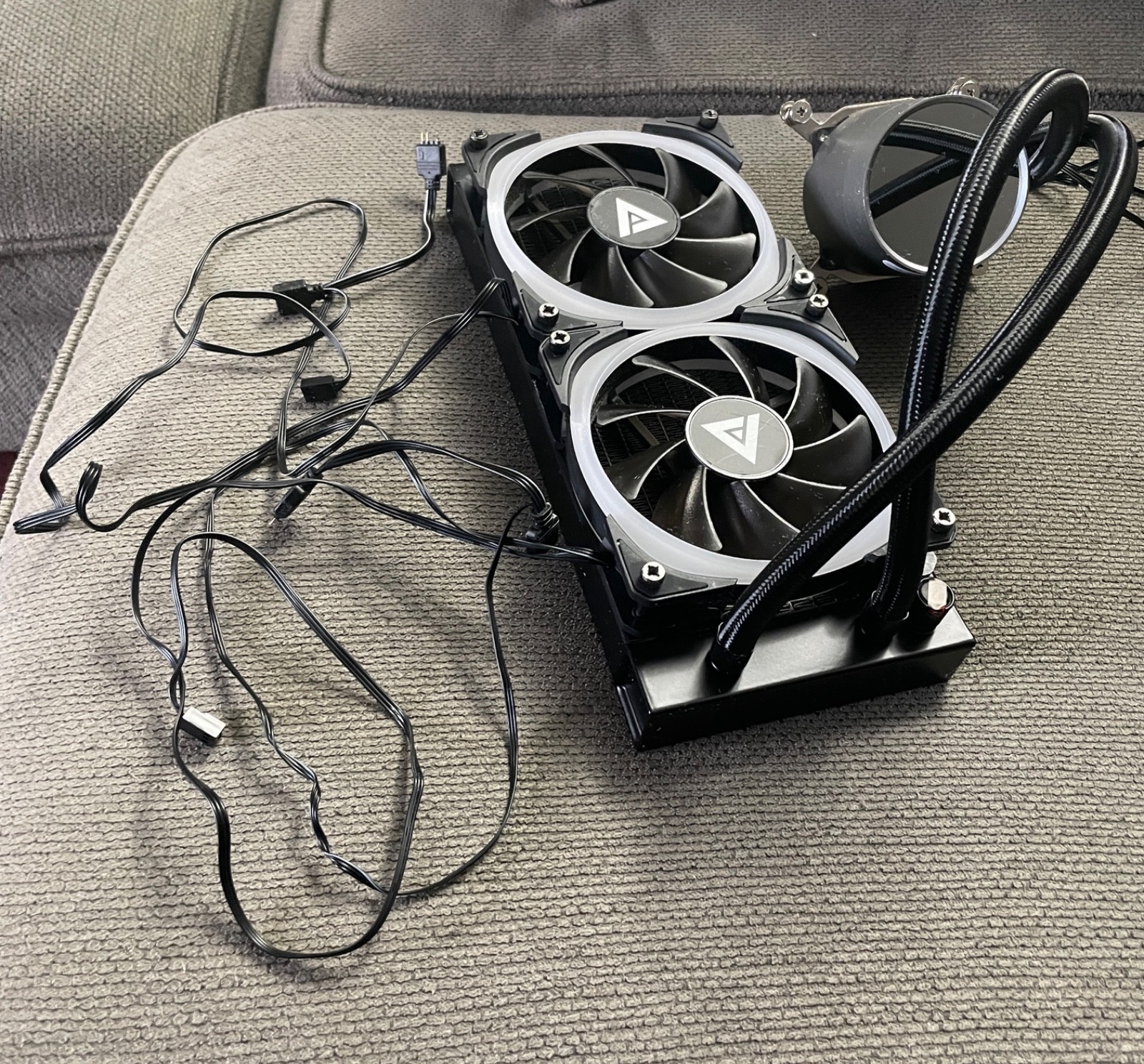 MINT CONDITION - CyberPowerPC 240mm ARGB AIO Liquid CPU Cooler MINT CONDITION - CyberPowerPC 240mm ARGB AIO Liquid CPU Cooler