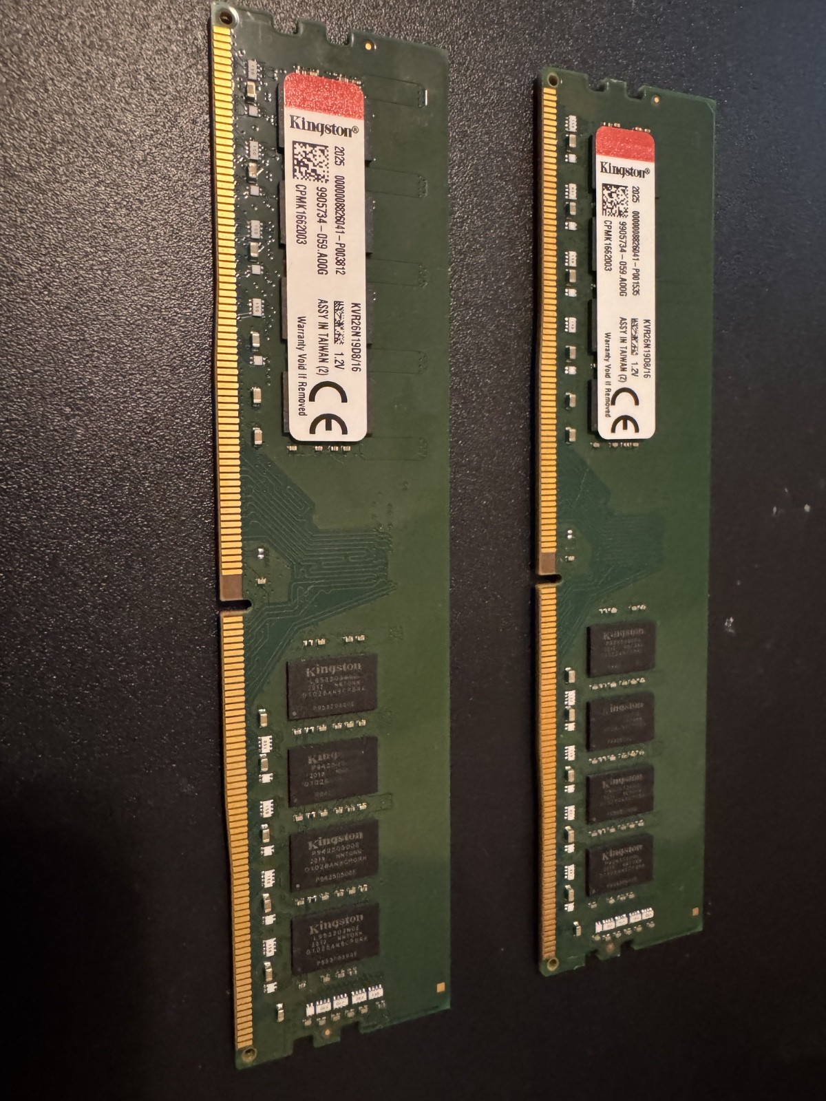 Kingston ValueRAM 32GB (16GBx2) 2666MHz, DDR4 (used) Kingston ValueRAM 32GB (16GBx2) 2666MHz, DDR4 (used)