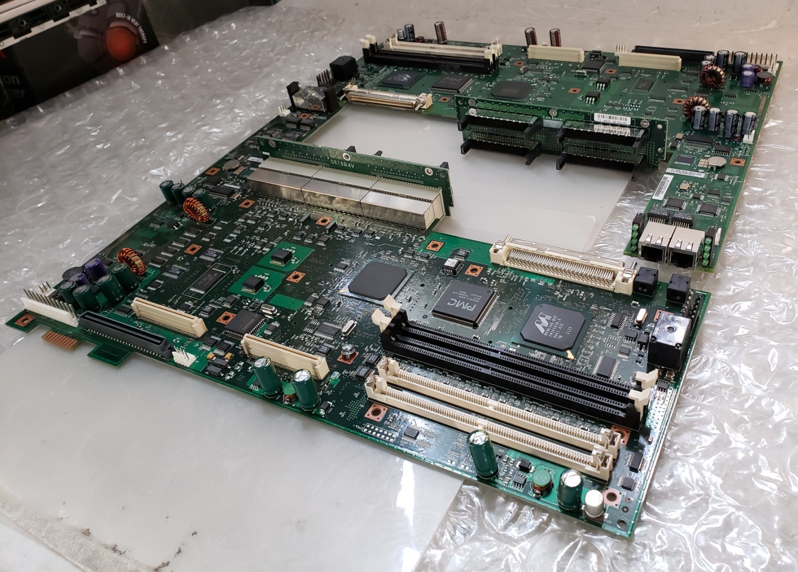 Pair of Cisco 73-10258-05 Motherboard For Cisco 2811 w/ WIC/HWIC Slot Module Pair of Cisco 73-10258-05 Motherboard For Cisco 2811 w/ WIC/HWIC Slot Module