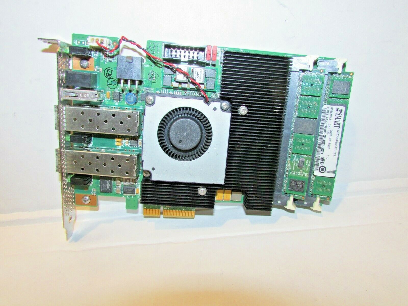Cavium NIC CN5750-750-NIC10E-M4-2.0-Y-G, NIC10E with 6 pin power connector Cavium NIC CN5750-750-NIC10E-M4-2.0-Y-G, NIC10E with 6 pin power connector