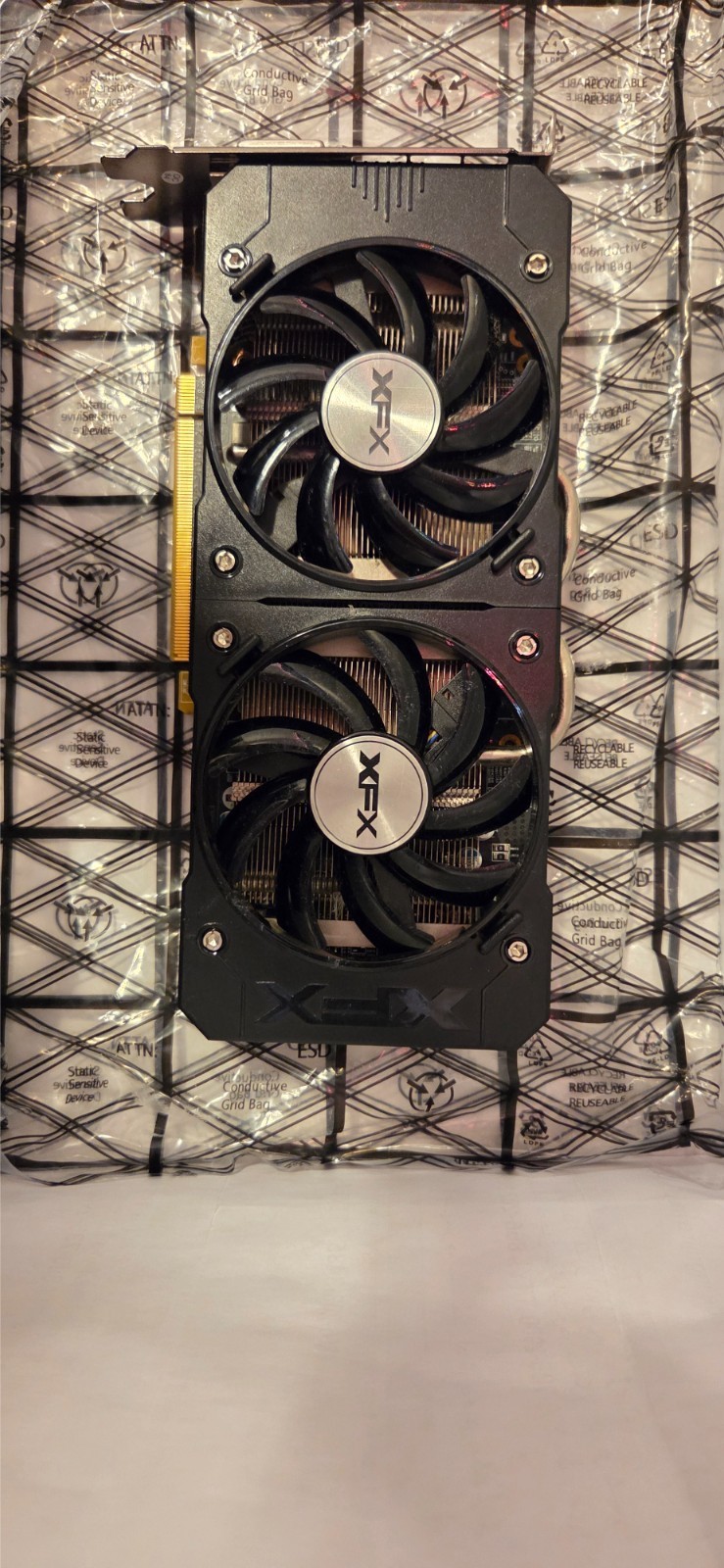 XFX DD Radeon R7 360 2GB GDDR5 Graphics Card R7-360B-CD XFX DD Radeon R7 360 2GB GDDR5 Graphics Card R7-360B-CD
