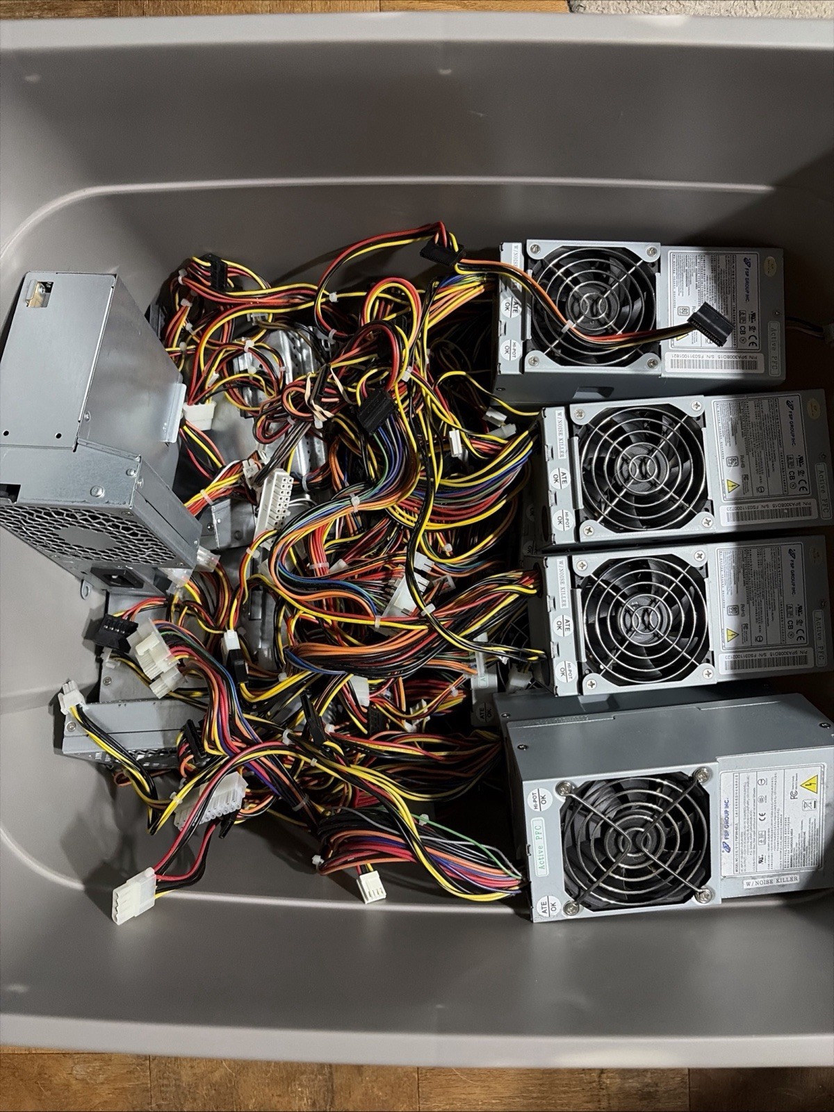 Lot Of 16 Power Supplies UNTESTED Lot Of 16 Power Supplies UNTESTED