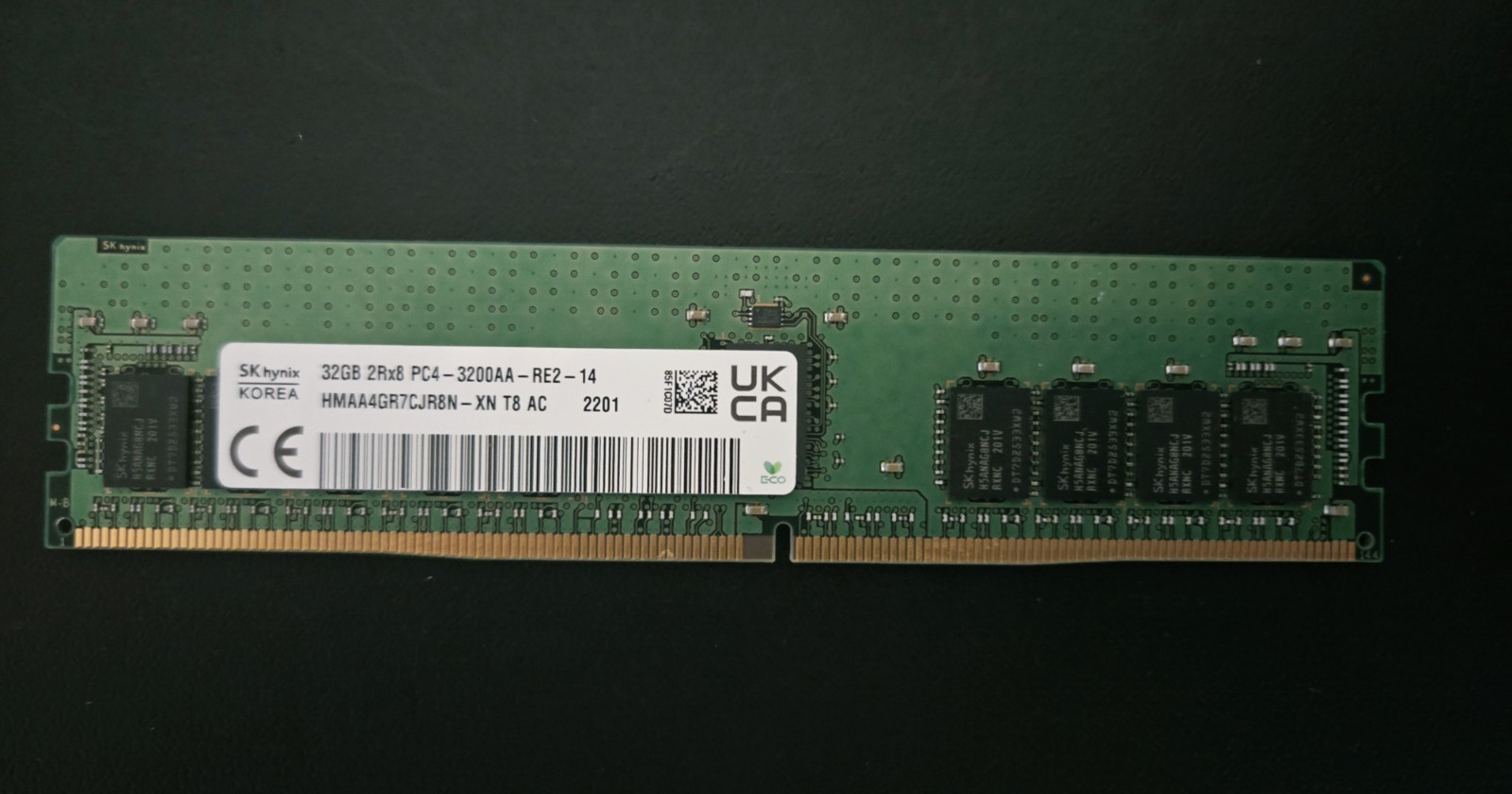 SK hynix 32GB PC4-25600 DDR4-3200 Memory - HMAA4GR7AJR8N-XN SK hynix 32GB PC4-25600 DDR4-3200 Memory - HMAA4GR7AJR8N-XN