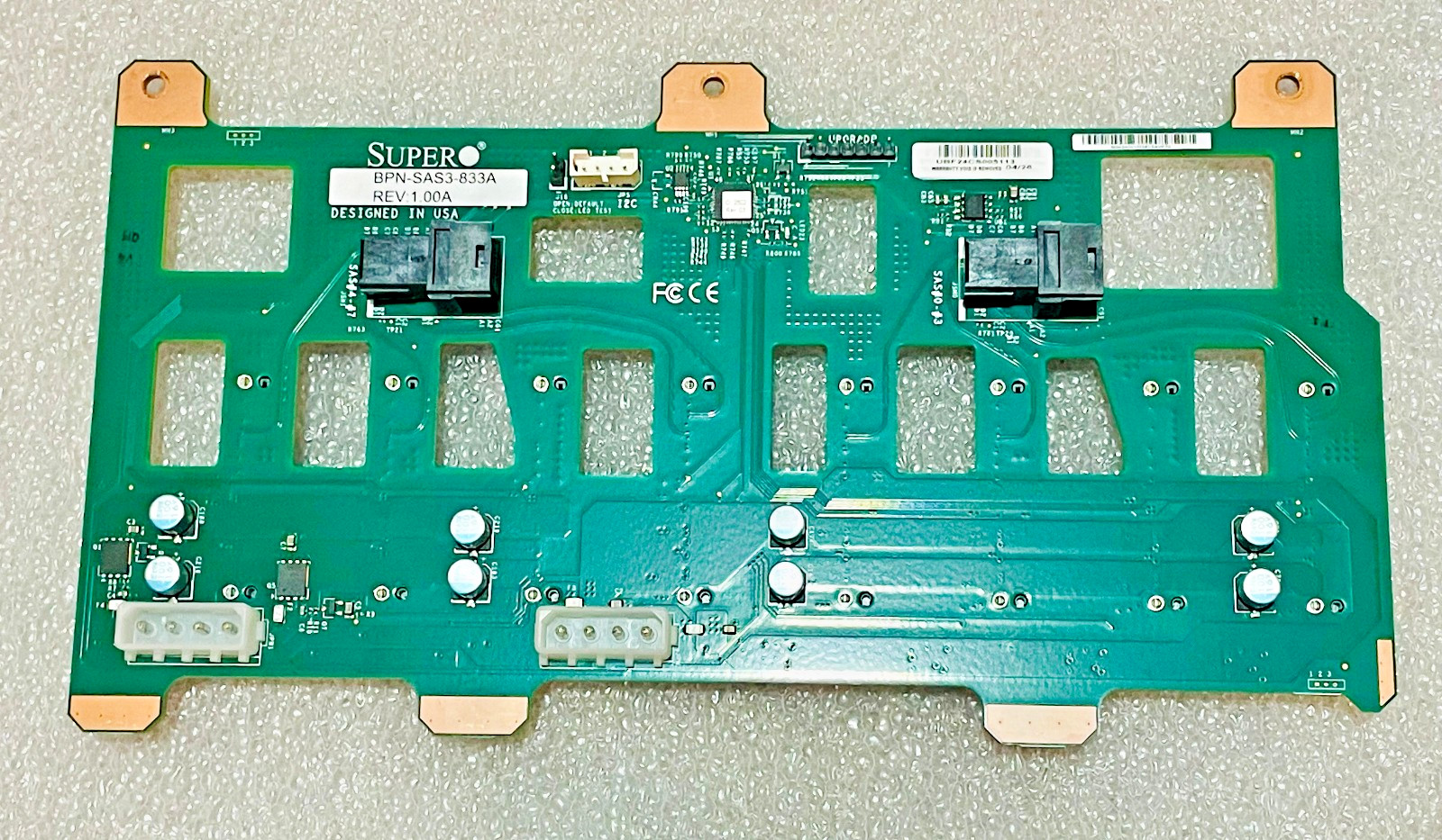 Supermicro BPN-SAS3-833A 3U 8-Port BPN 8x3.5