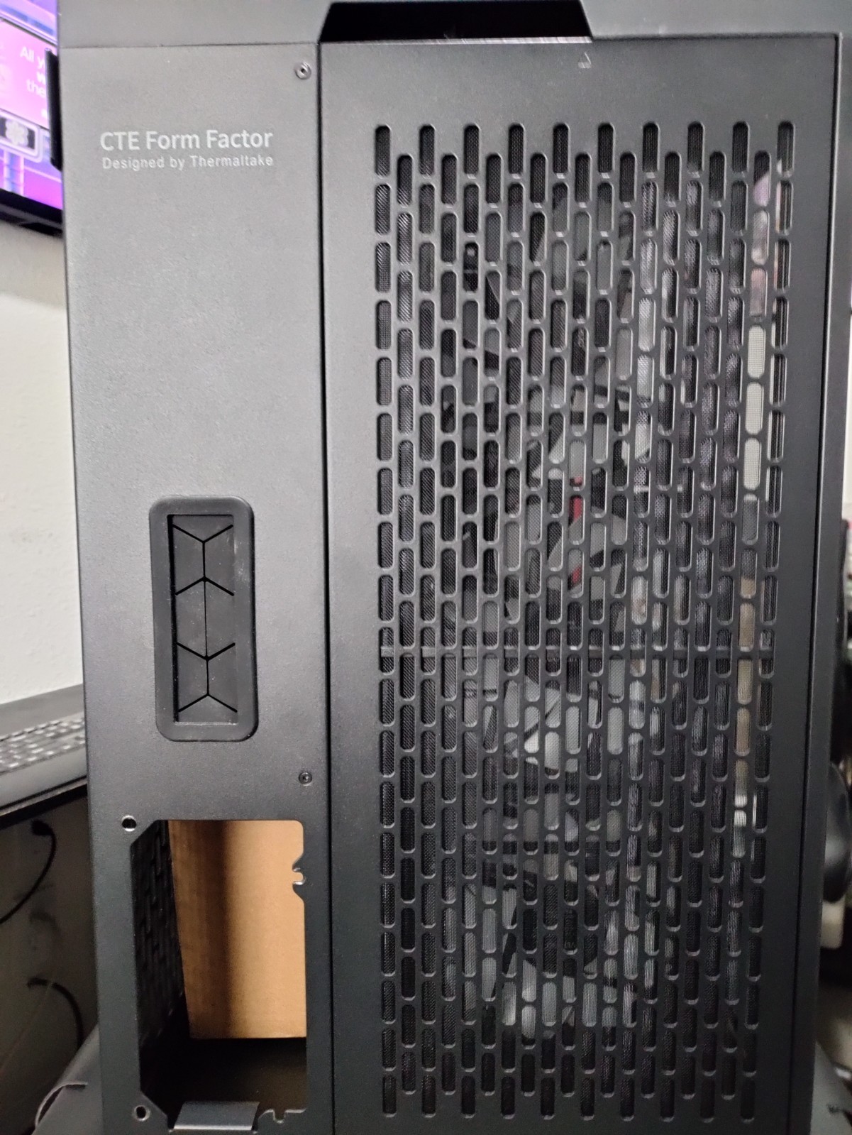 Thermaltake CTE C700 TG ARGB  case w/ 9 total 140mm ARGB Fans & ARGB controller