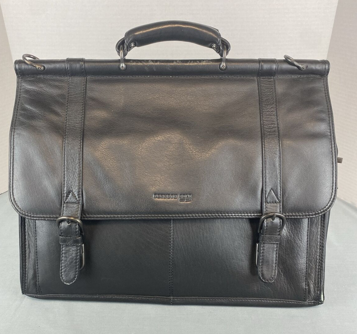 Kenneth Cole New York 520115 Vintage Black Laptop Briefcase Messenger Bag