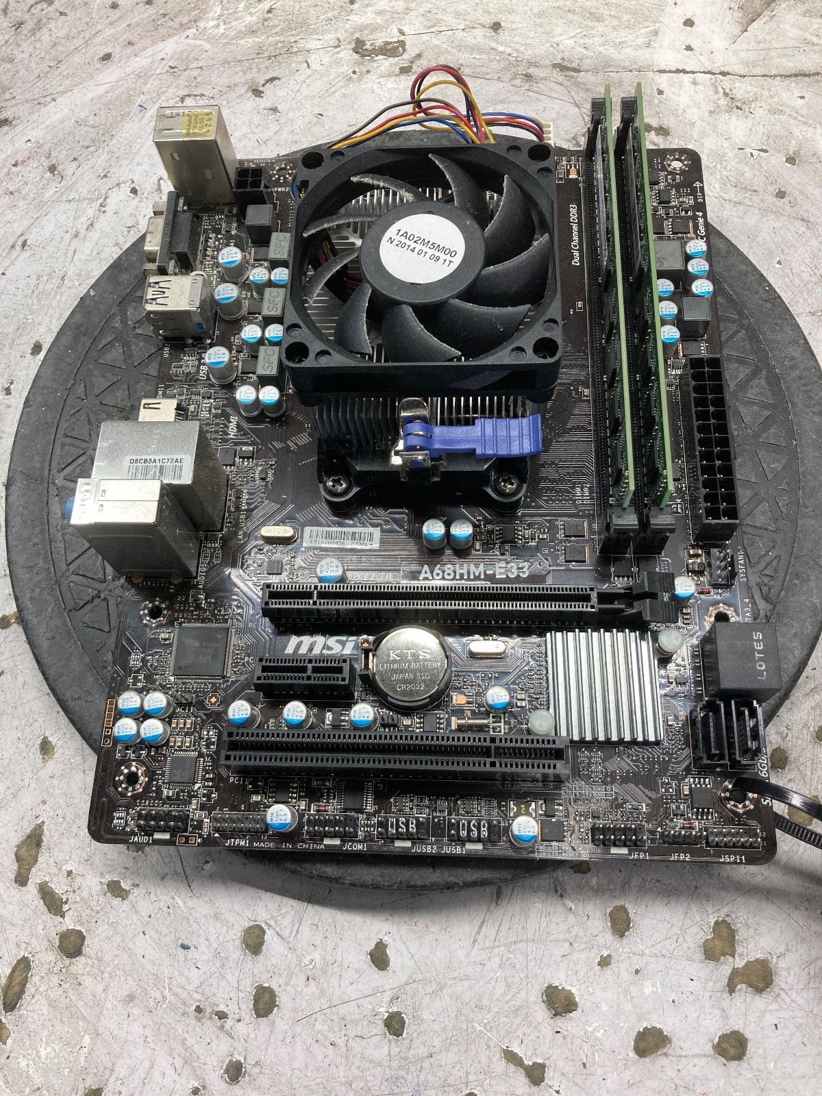 MSI A68HM-E33 AMD A6-5400K 3.60GHz 8GB MSI A68HM-E33 AMD A6-5400K 3.60GHz 8GB